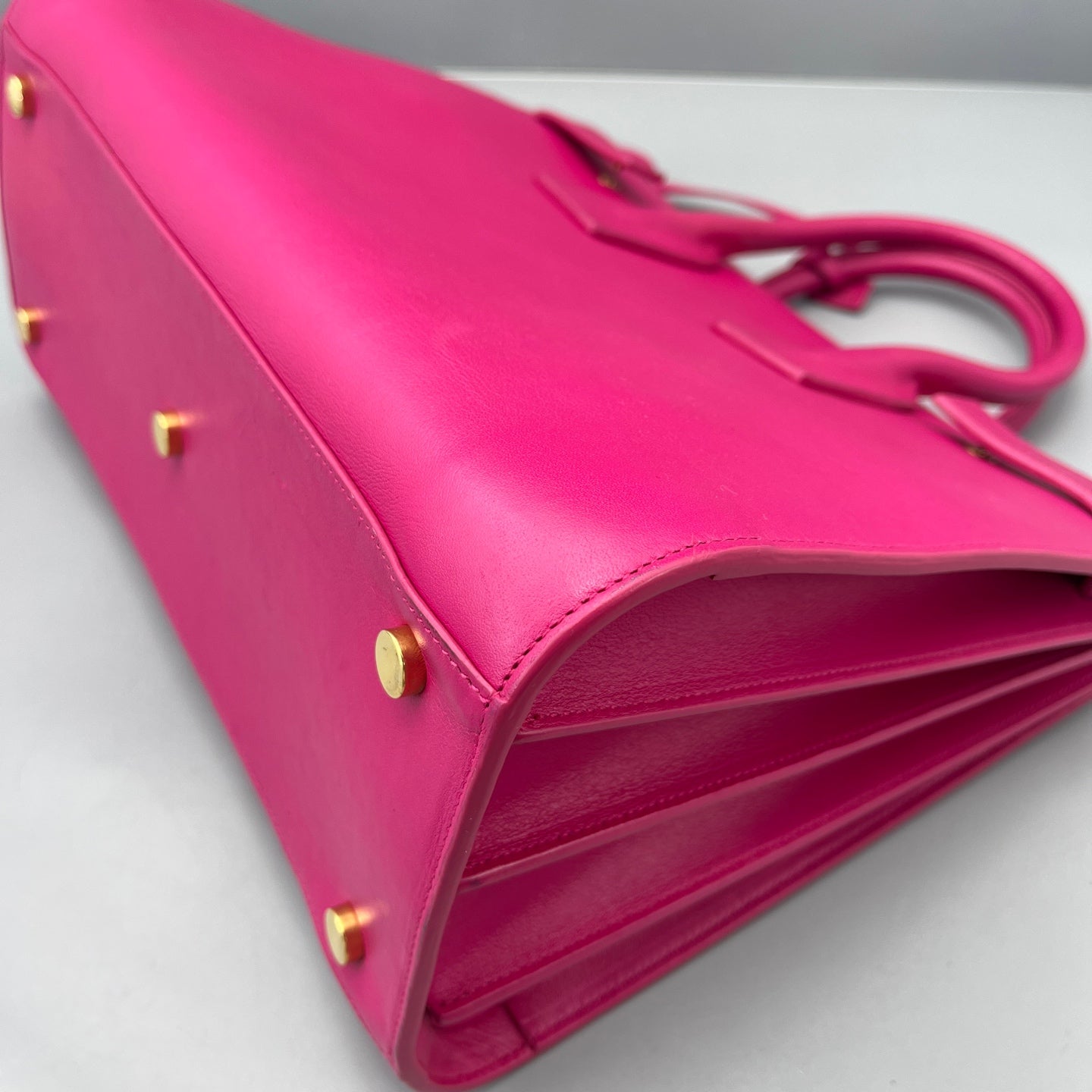 Saint Laurent - Sac de Jour - Leather - Pink - (Medium)
