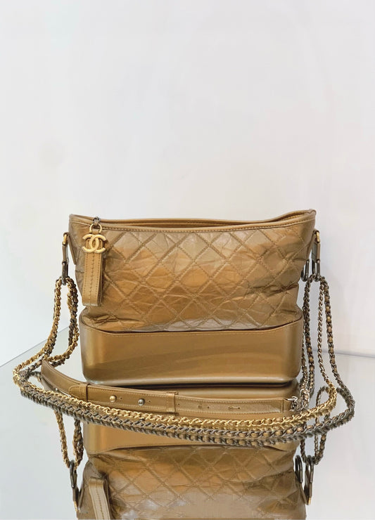 Chanel - Gabrielle Hobo Bag - Aged calfskin and smooth calfskin - Gold - (Medium)