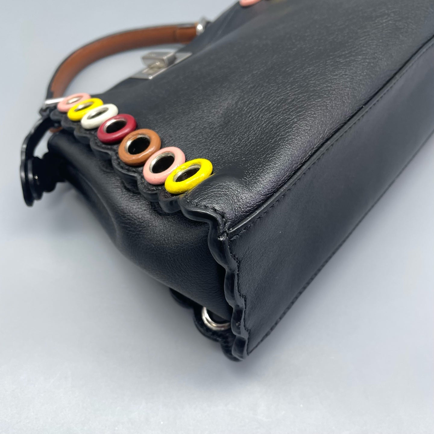 Fendi - Peekaboo Small - Grained leather - Black - (Small)