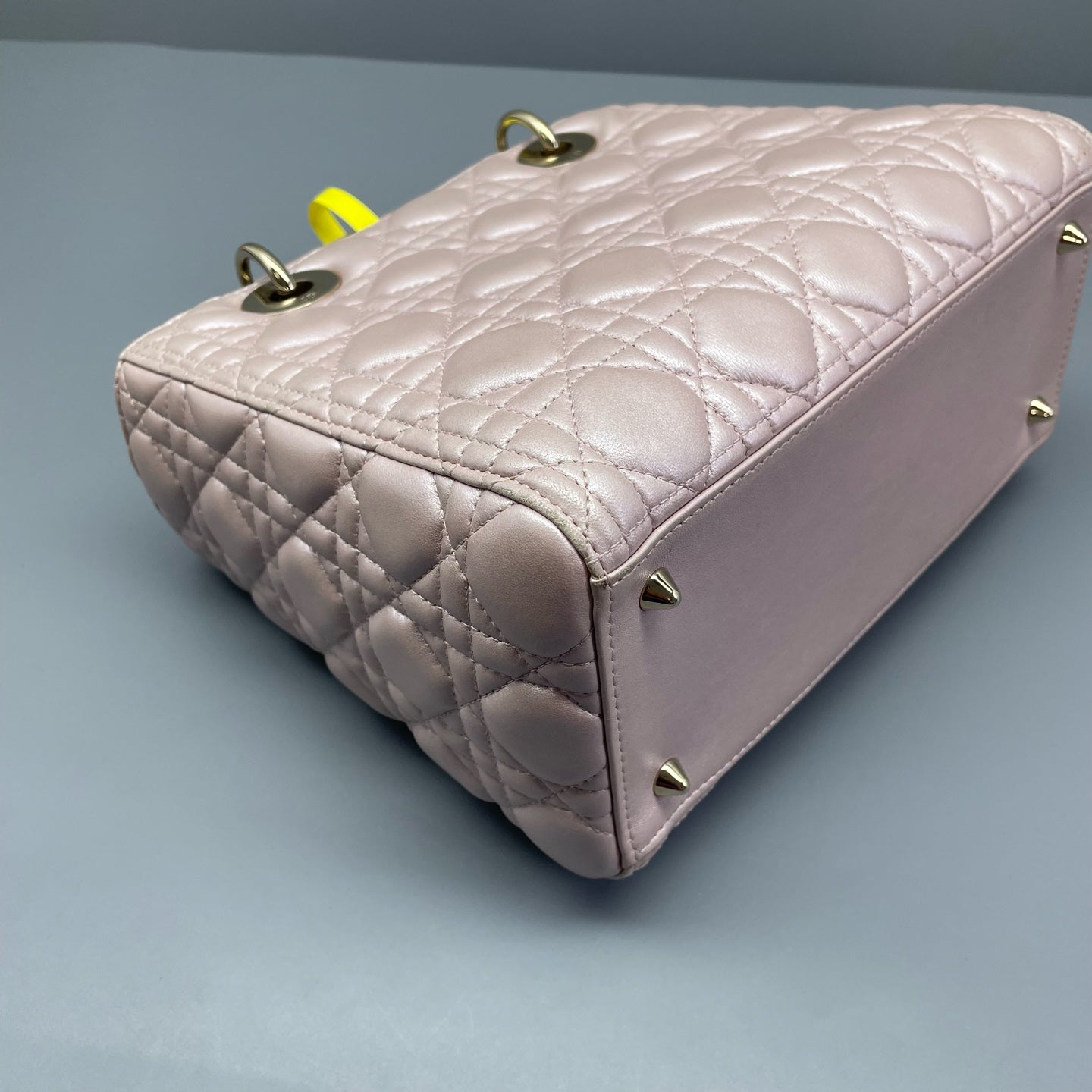 Dior - Lady Dior - Pearlescent lambskin leather - Pink - (medium)