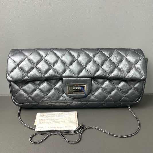 Chanel - 2.55 Flap Baguette - Pearlescent cowhide leather - Silver - (small)