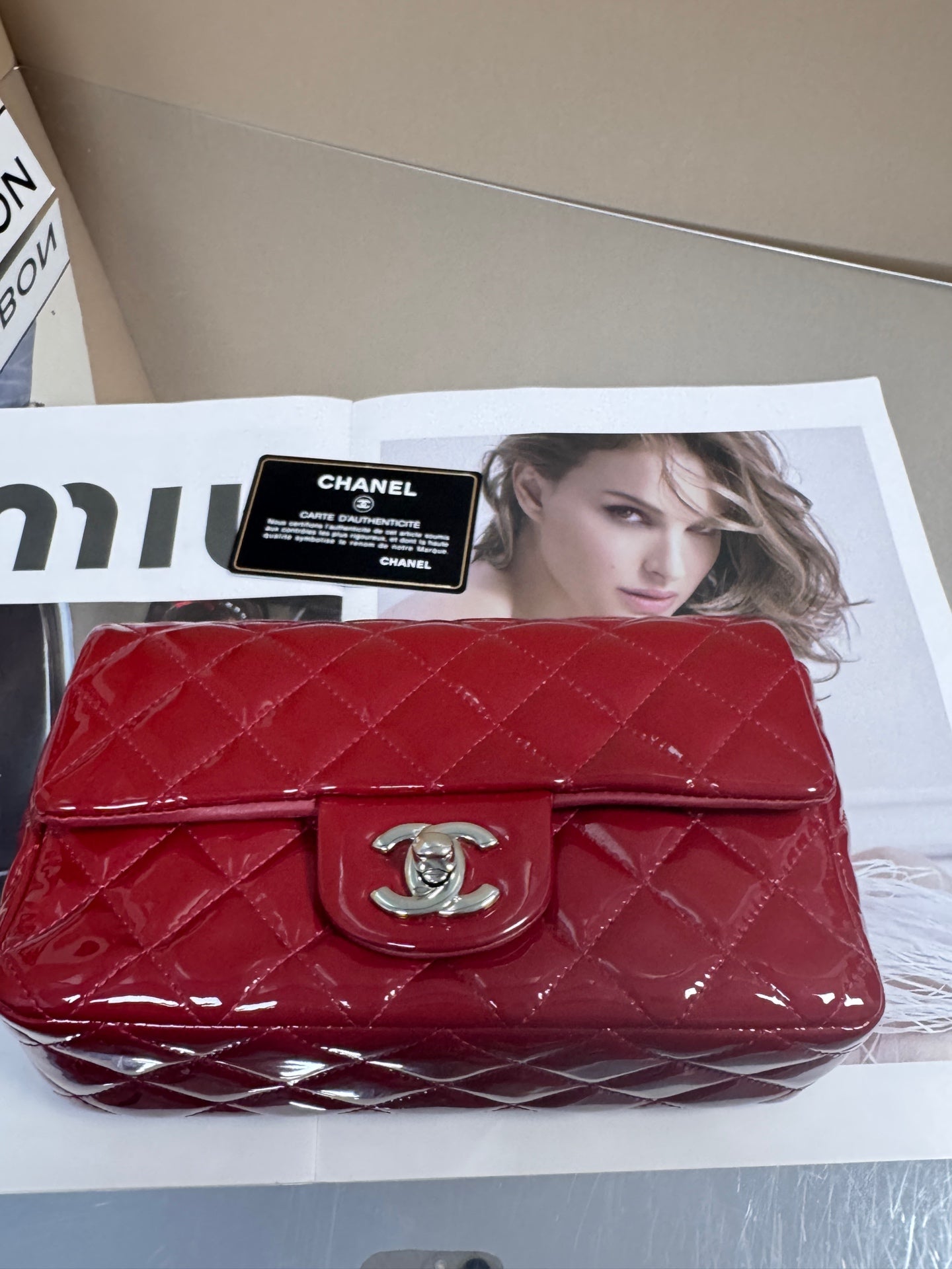Chanel - Classic Flap Mini (Rectangular) - Patent leather - Red - (mini)