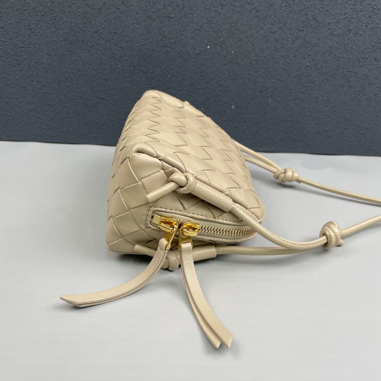 Bottega Veneta - Concert Mini Shell Bag - Leather - Beige - (mini)