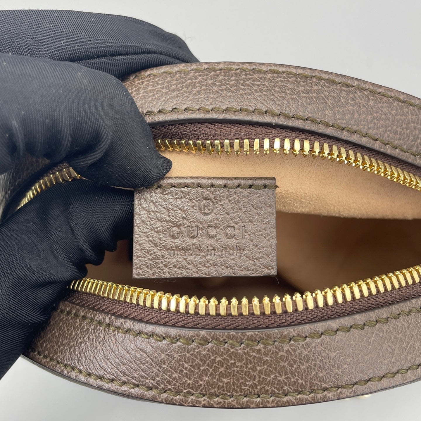 Gucci - Ophidia Round Mini Bag - GG Supreme canvas with leather trim - Ebony Brown - (mini)