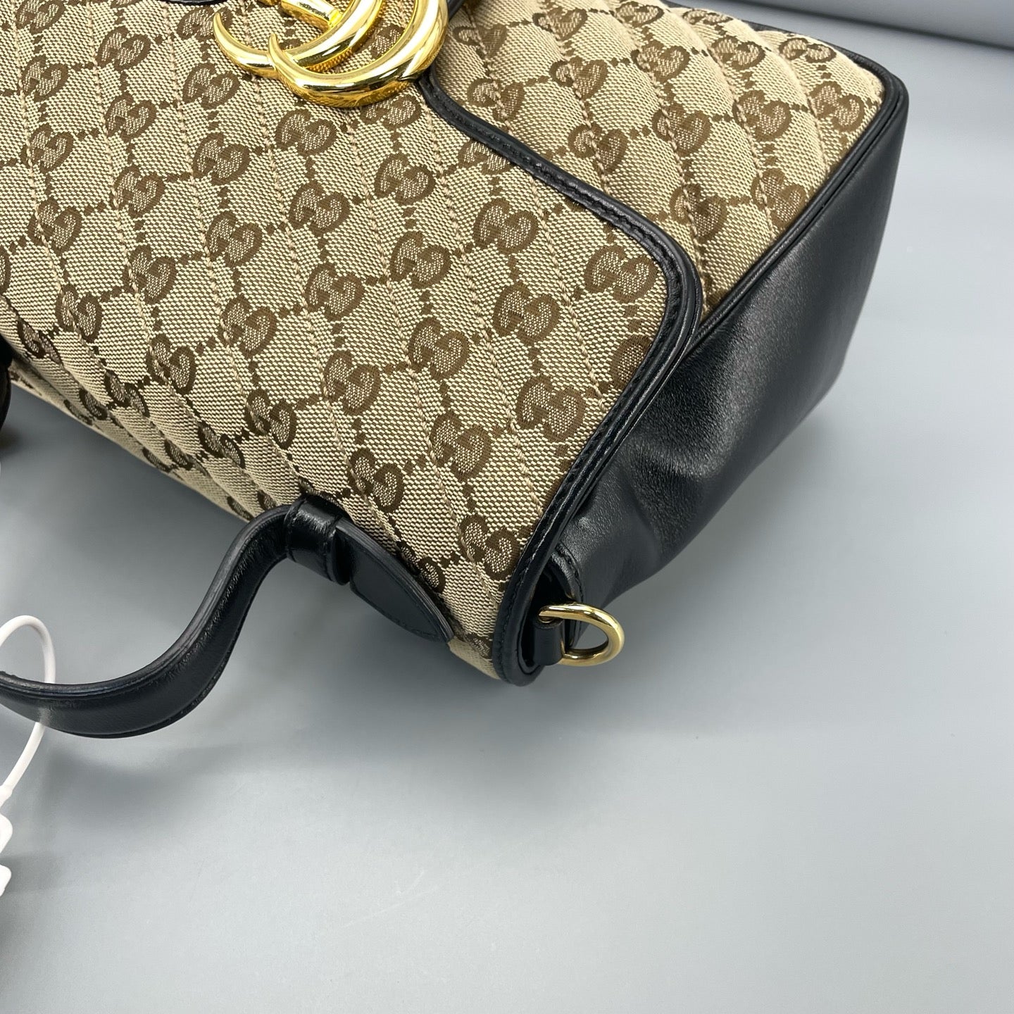 Gucci - Marmont Messenger Bag - GG Canvas and Leather - Beige, Brown, and Black with Gold-Tone Hardware - (medium)