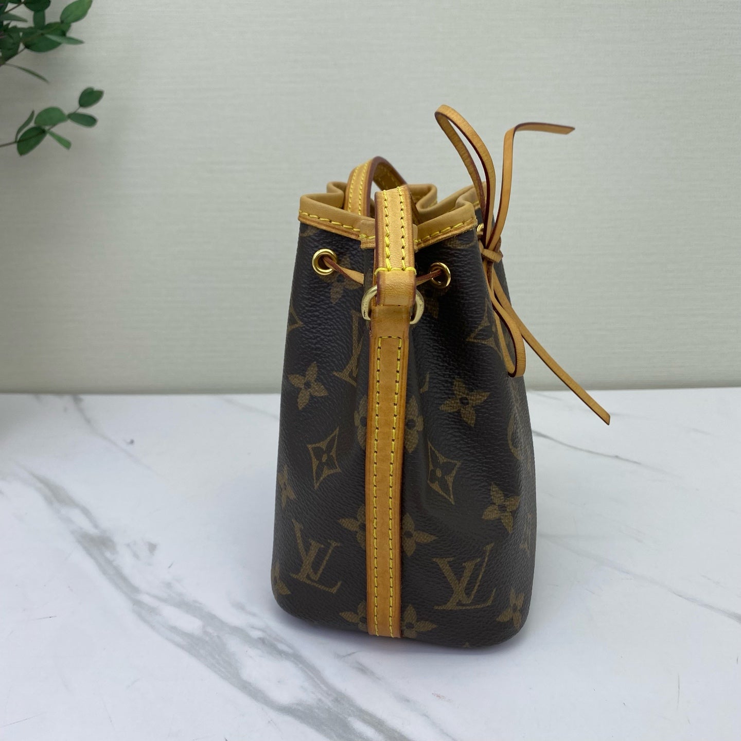 Louis Vuitton - Noe Nano - Monogram coated canvas with Vachetta leather trim - Brown - (mini)