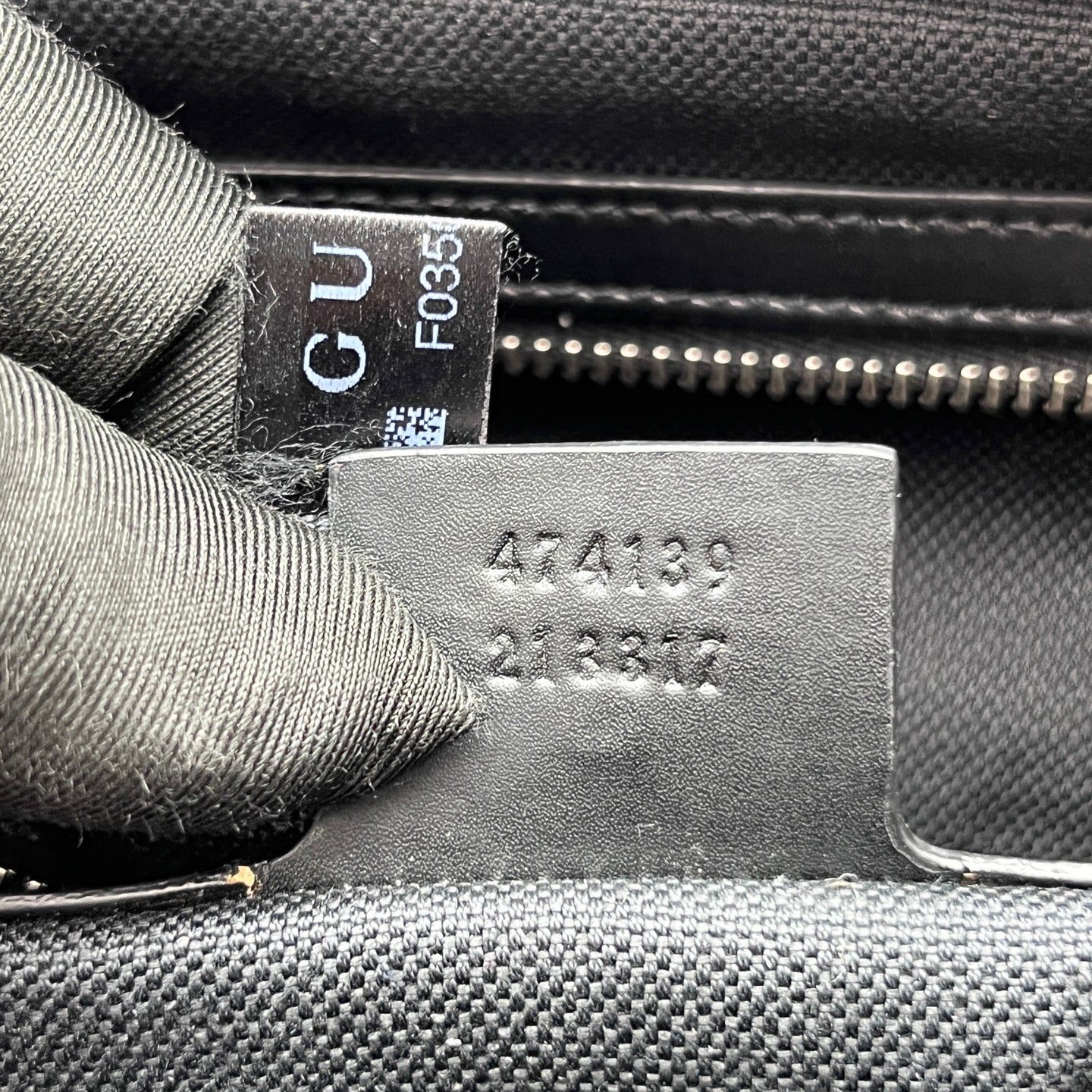 Gucci - GG Supreme Web Messenger Bag - GG Supreme coated canvas with leather trim - Black - (medium)