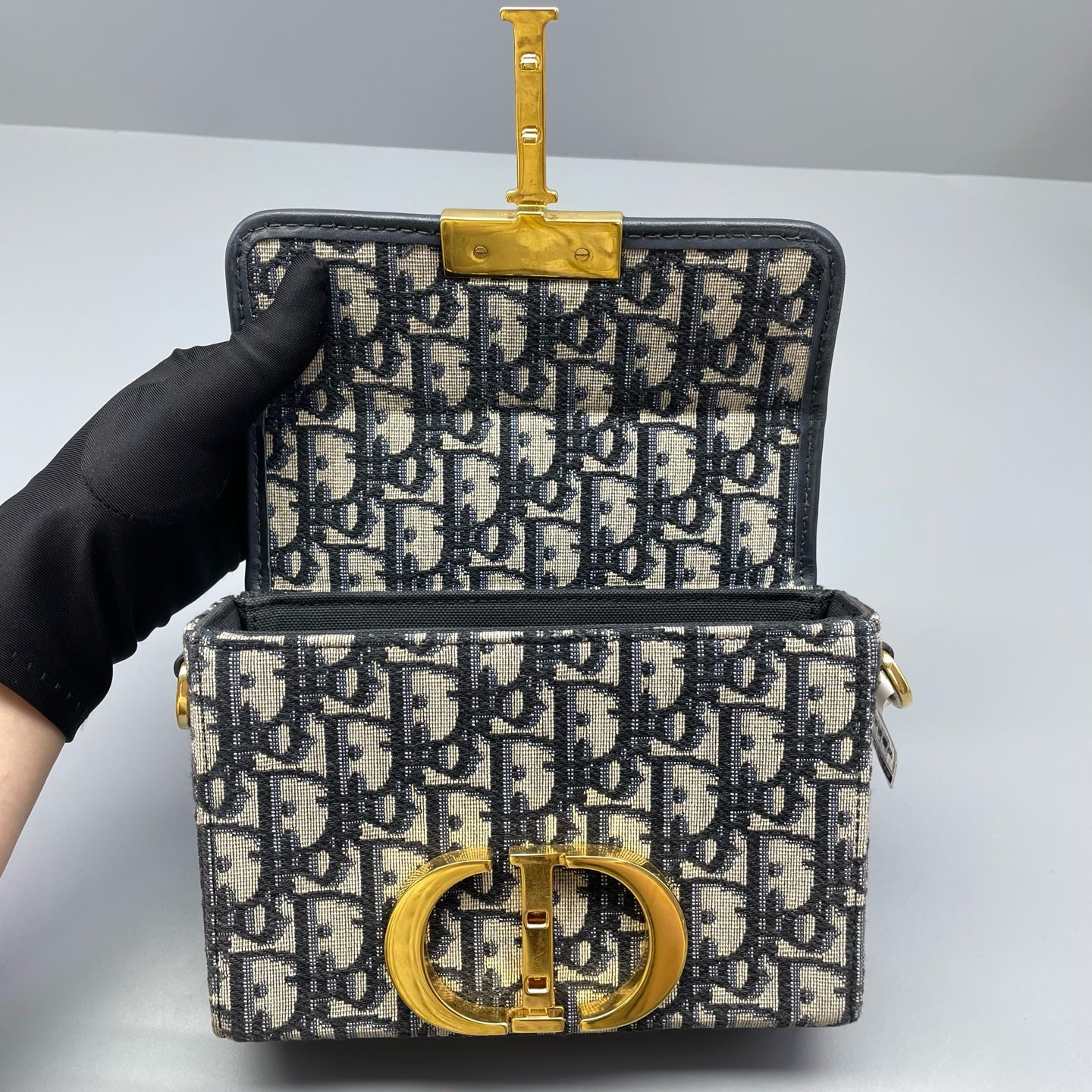 Dior - 30 Montaigne Mini Box Bag Oblique - Dior Oblique jacquard canvas with leather trim - Blue - (mini)