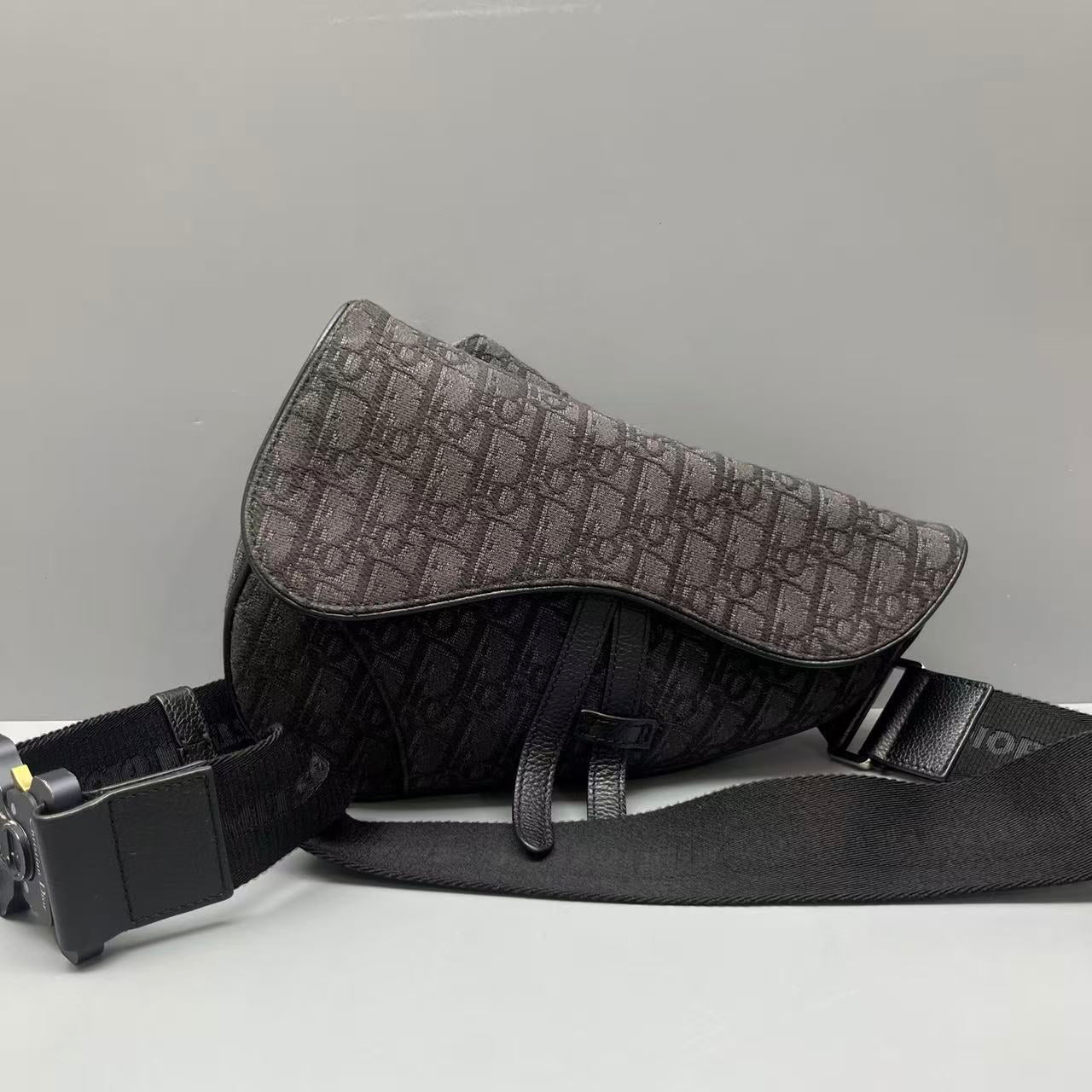 Dior - Saddle Bag - Oblique canvas with leather trim - Grey - (Medium)
