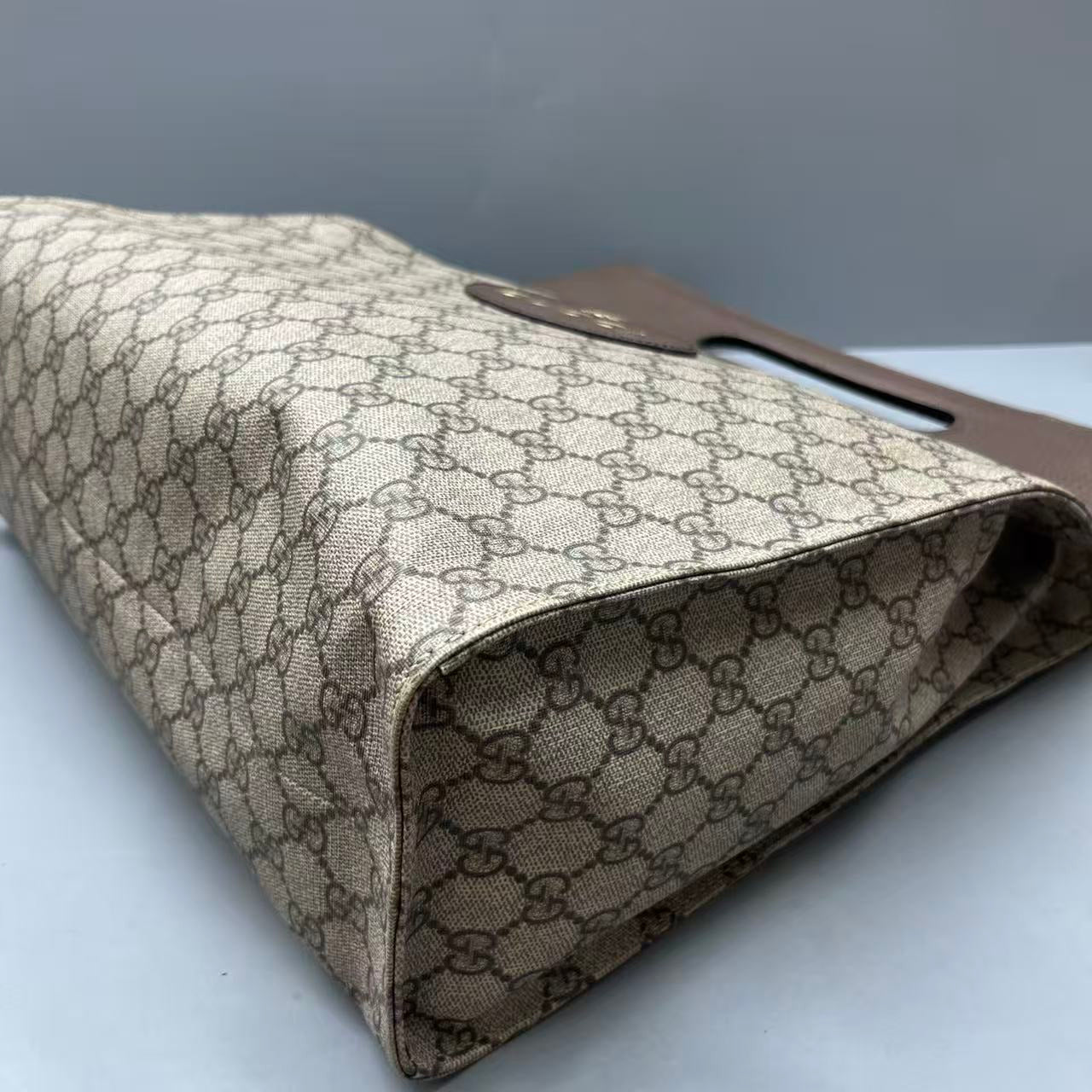 Gucci - GucciGhost GG Supreme Tote Bag - GG Supreme canvas with leather trim - Brown - (large)