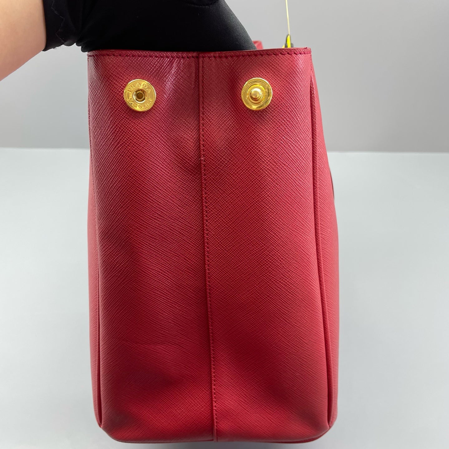 Prada - Saffiano Lux Tote - Saffiano leather - Red - (Large)