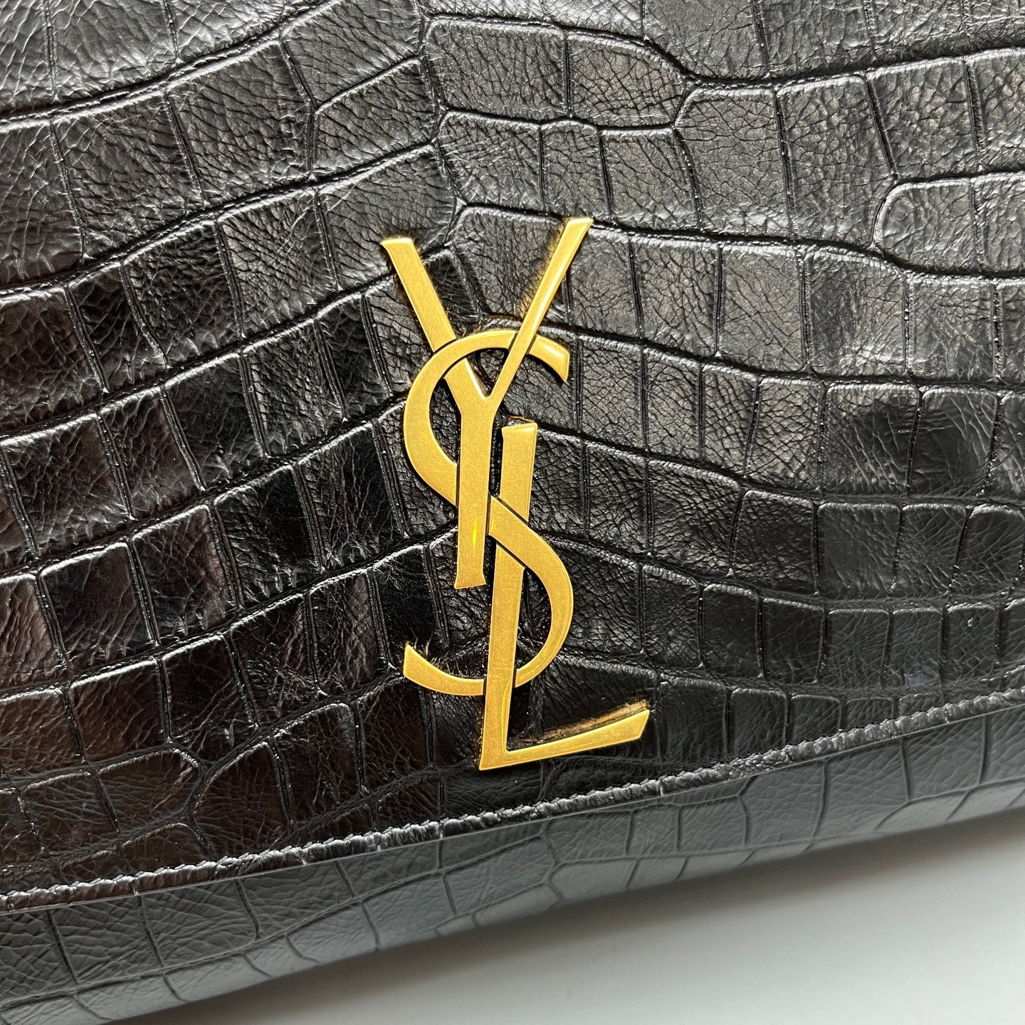 Saint Laurent - Monogram Chain Bag - Crocodile-embossed cowhide leather - Black - (medium)
