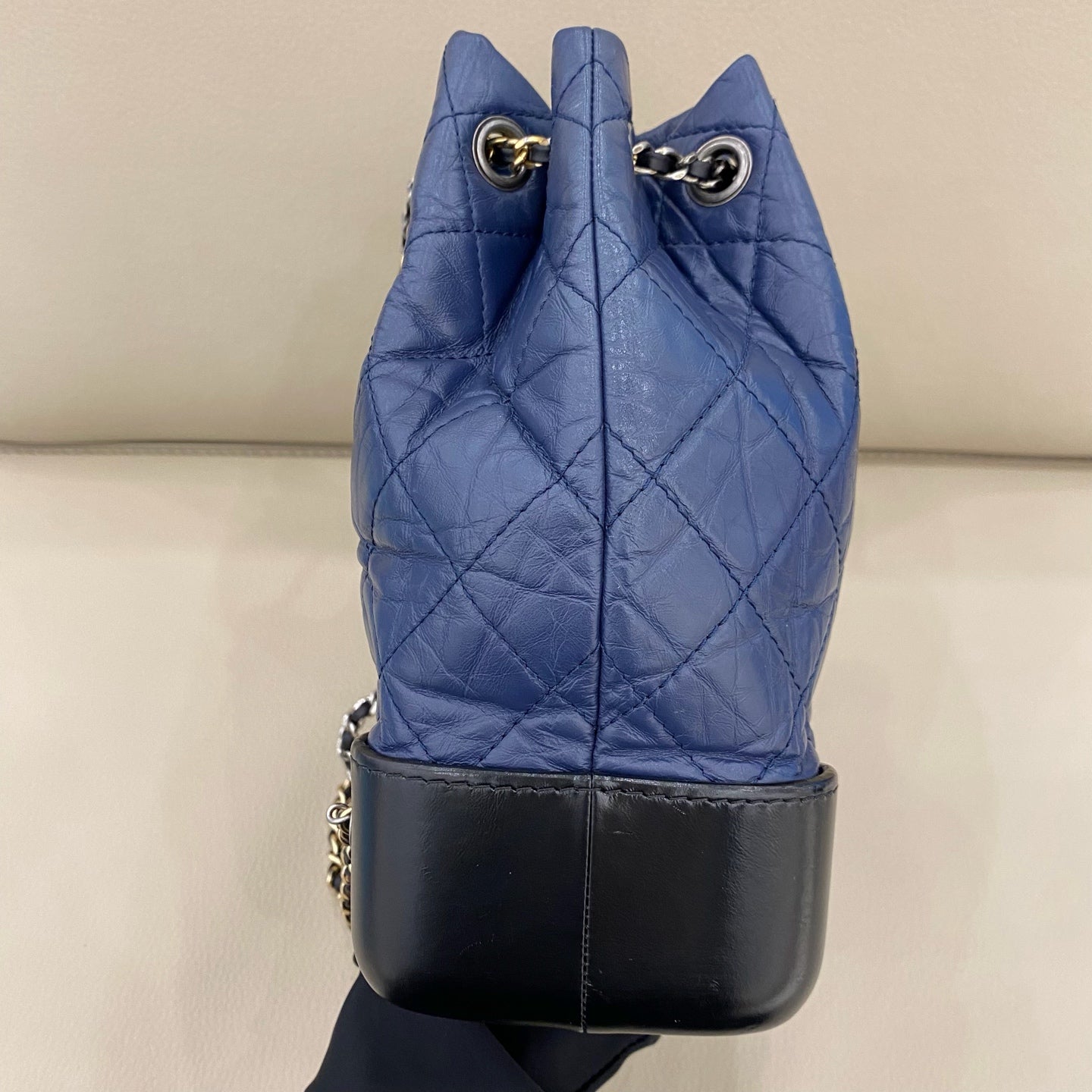 Chanel - Gabrielle Backpack Small - Aged calfskin and smooth calfskin leather - Blue and Black - (small)