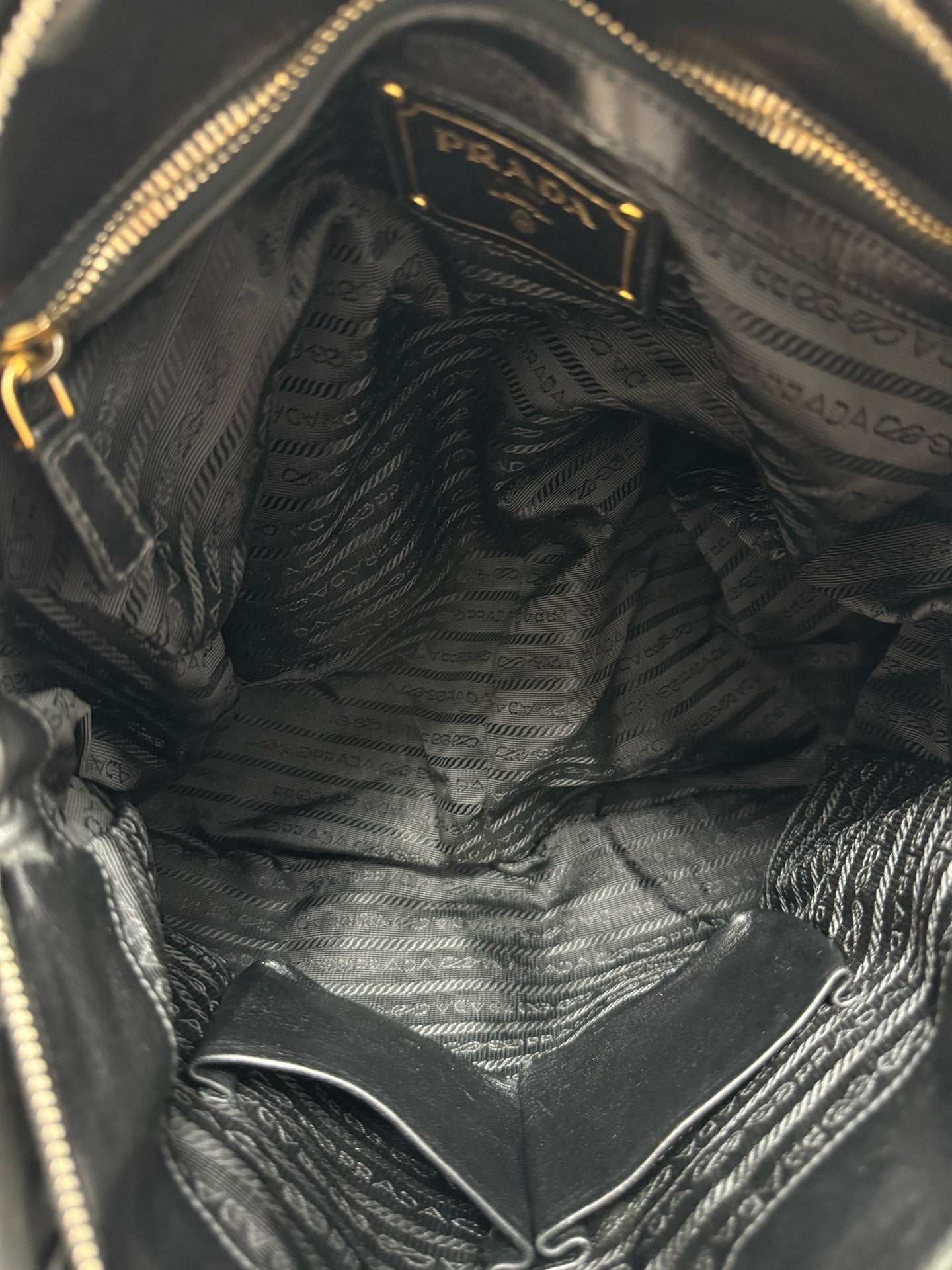 Prada - Tessuto Gaufre Tote - Polyamide and Leather - Black - (Medium)
