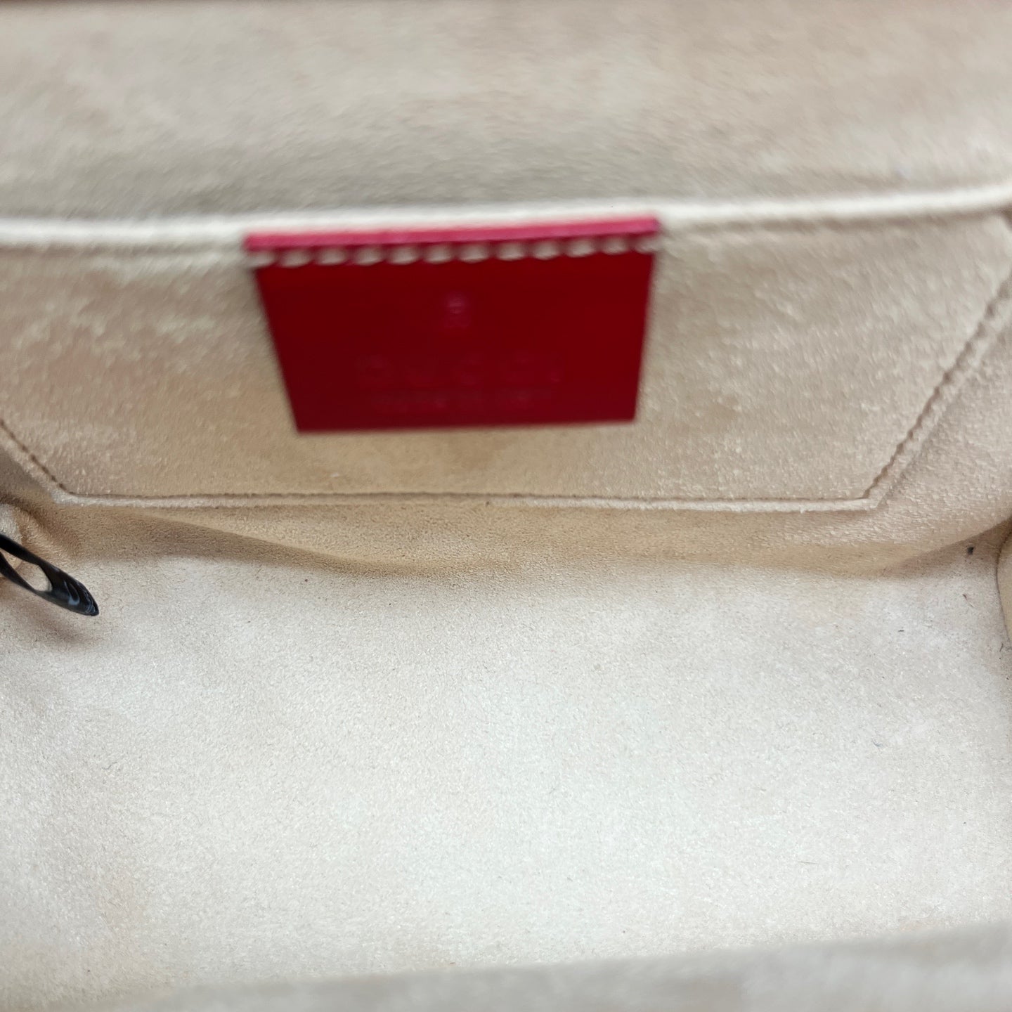 Gucci - Padlock Chain Bag - Embossed leather - Red - (mini)