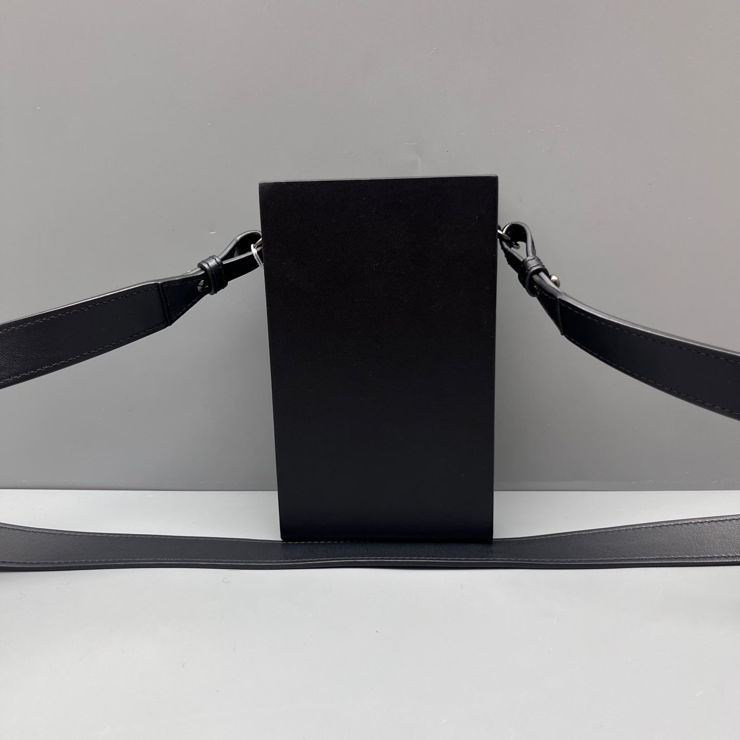 Fendi - Pack Vertical Box Bag - Leather - Black - (mini)
