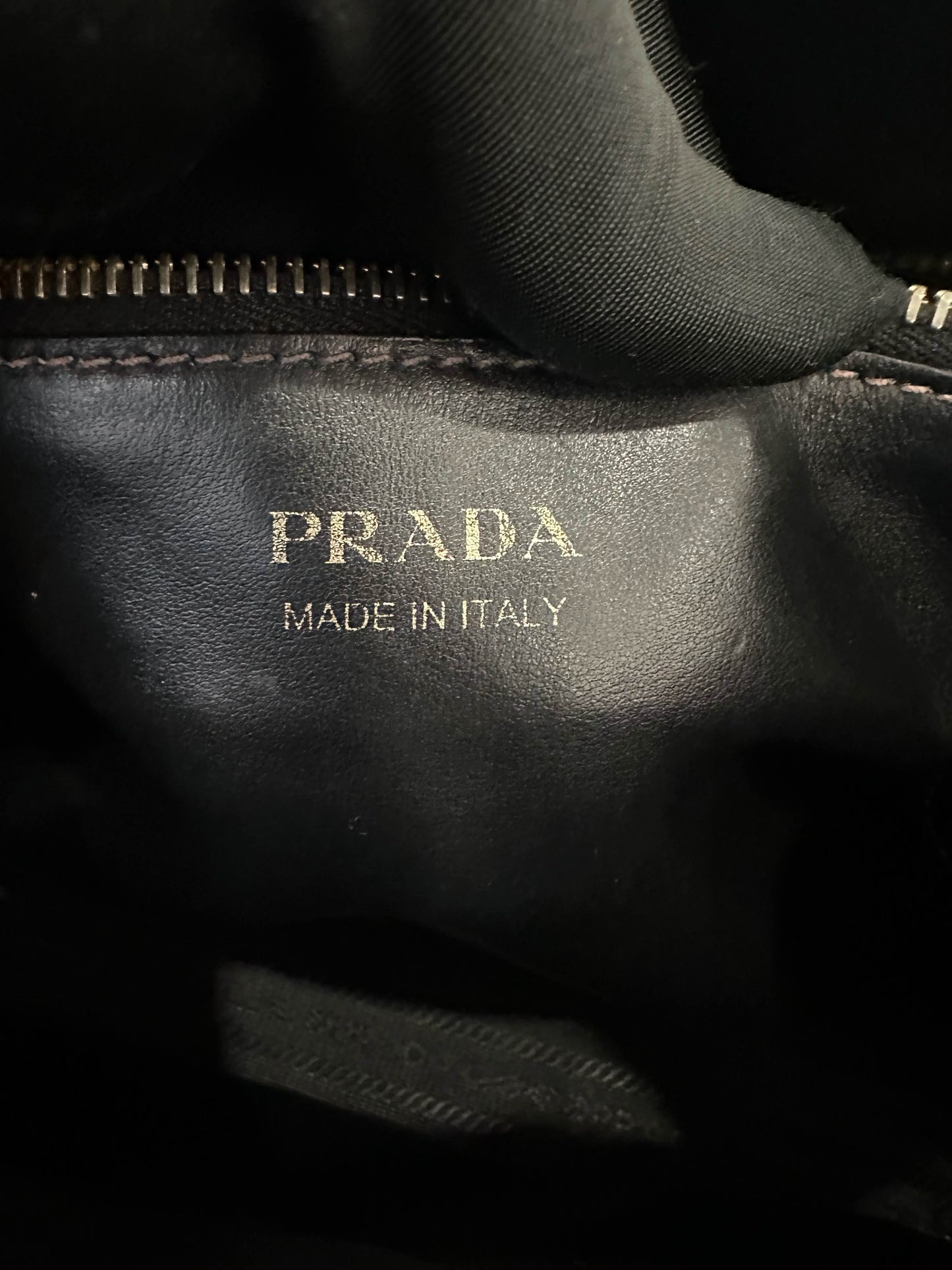 Prada - Saffiano Crossbody Top Handle Bag - Saffiano leather - Black - (Medium)