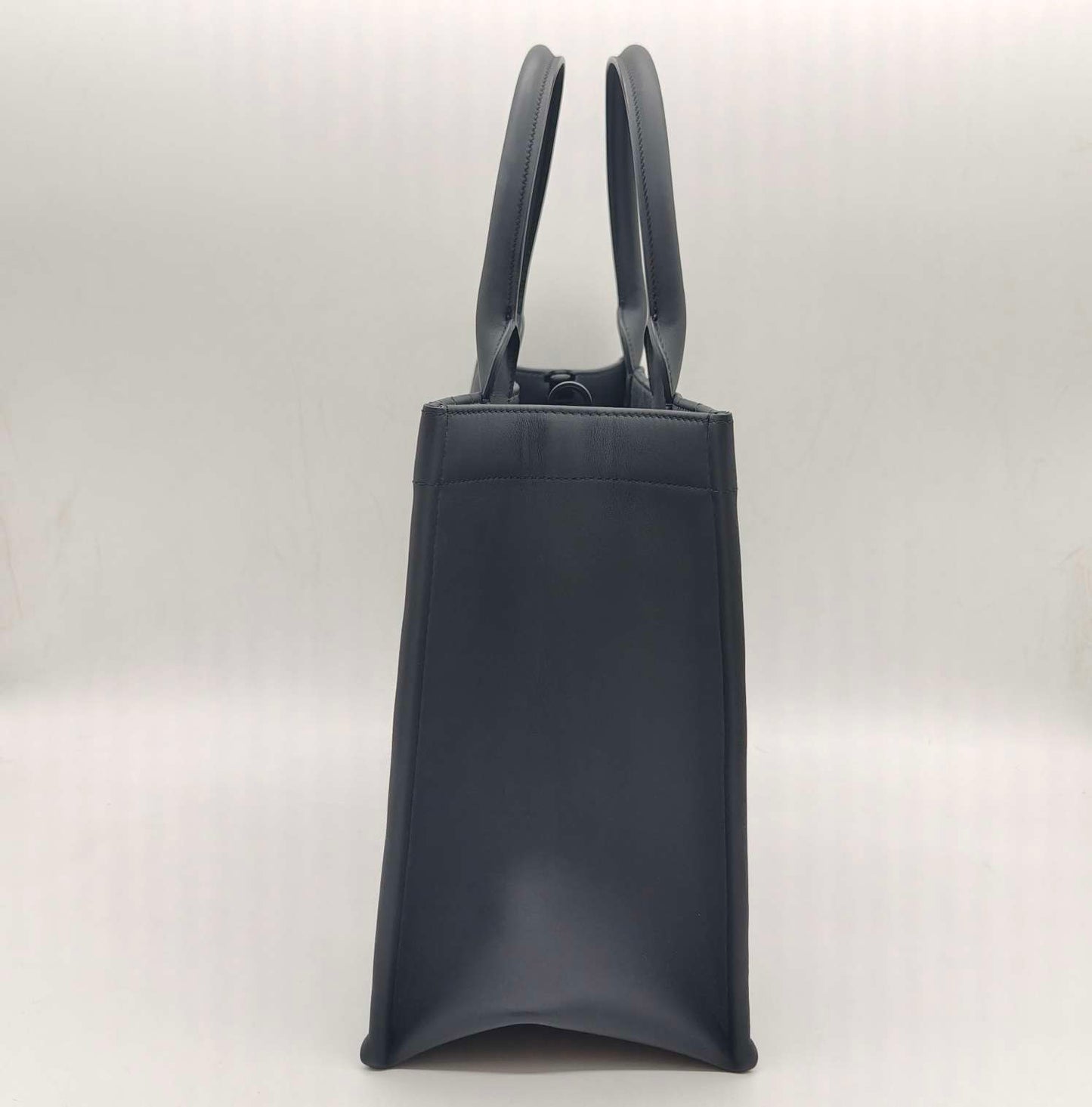 Dior - Dior Lady D-Lite Tote - Matte leather - Black - (large)