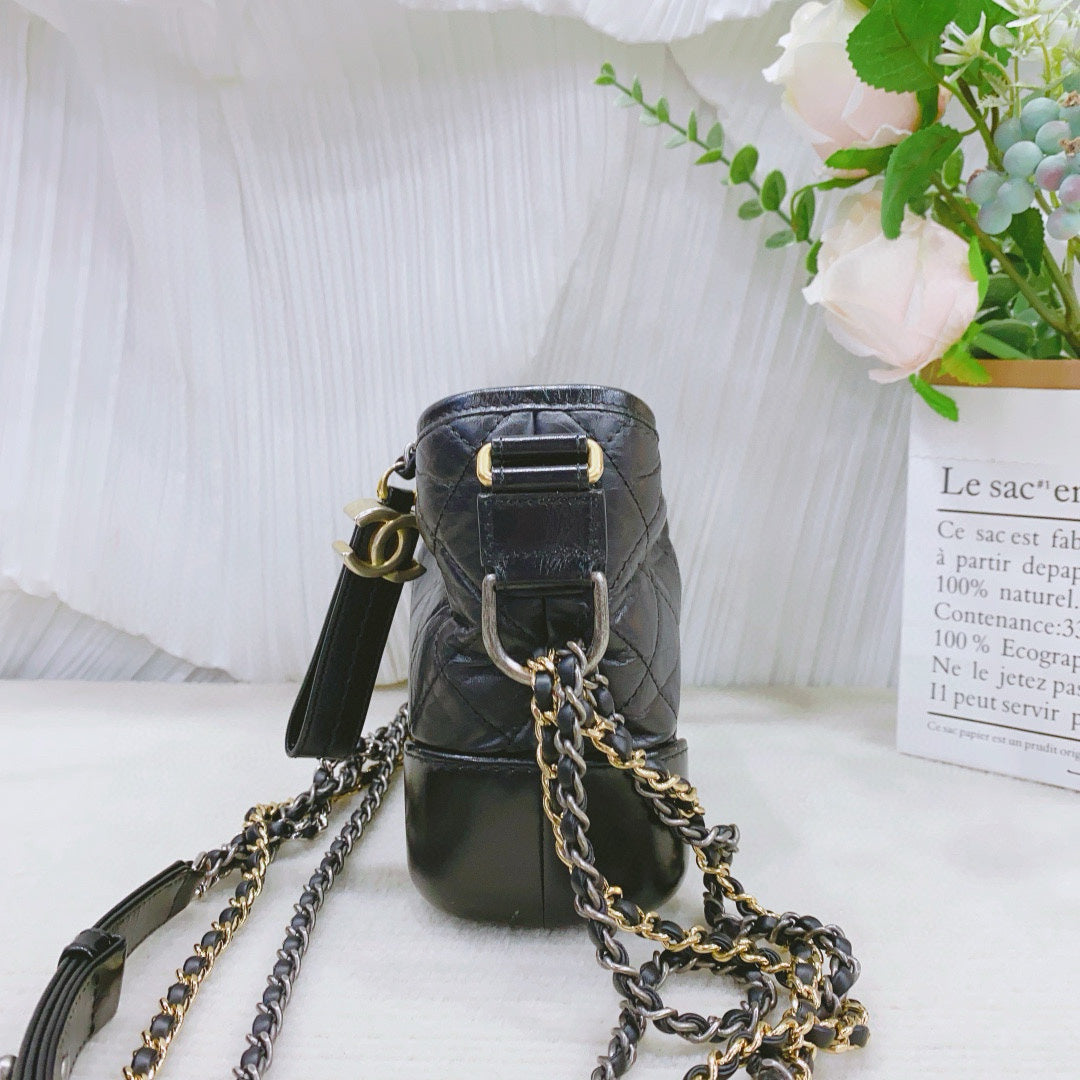 Chanel - Gabrielle Hobo Bag - Calfskin leather - Black - (Small)