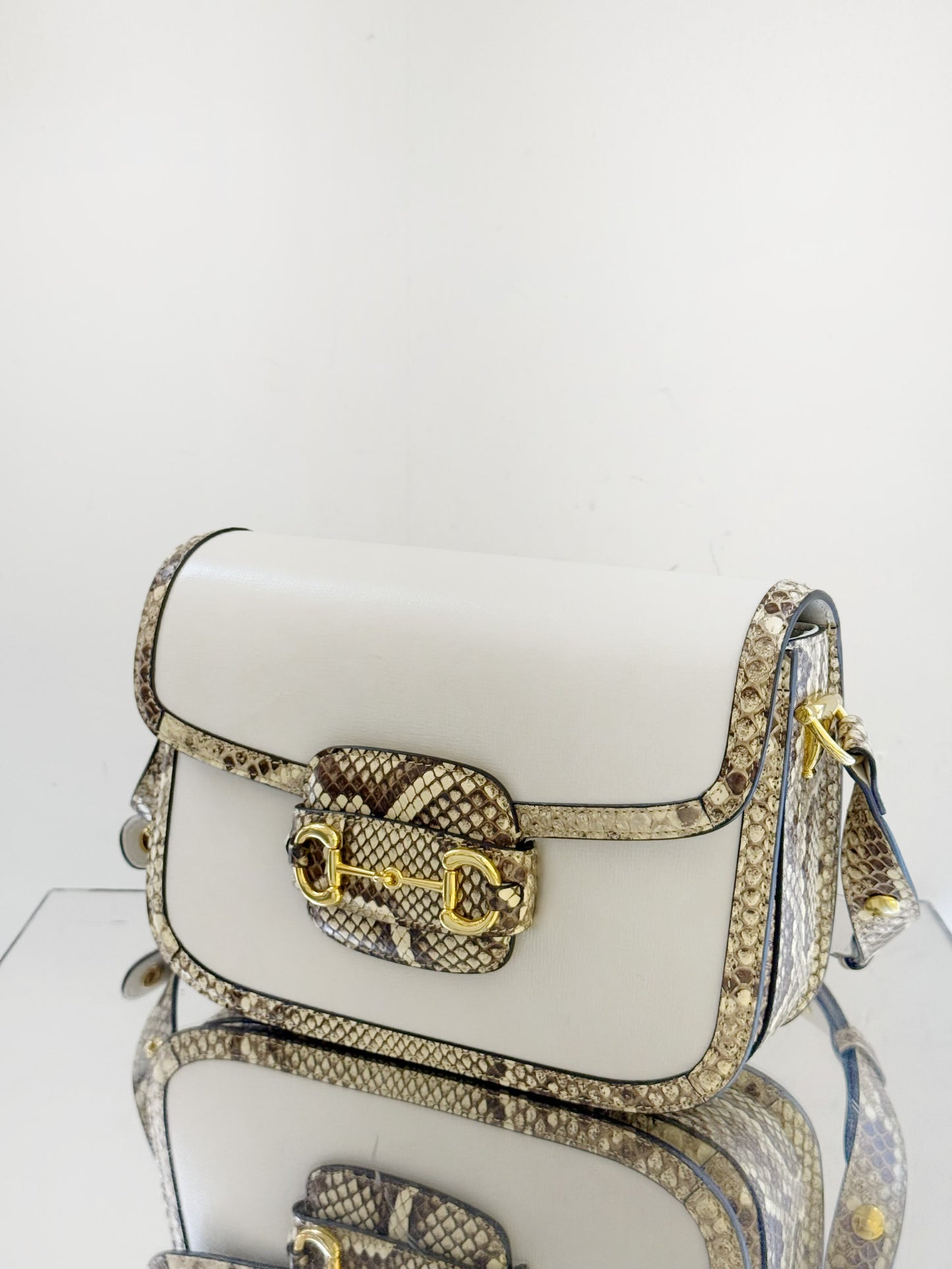 Gucci - 1955 Horsebit Shoulder Bag - White leather with python snakeskin trim - White - (Medium)