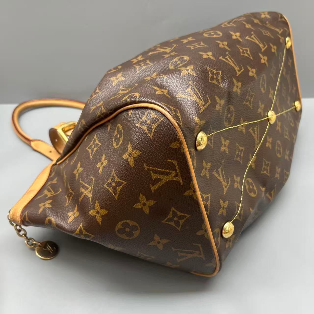 Louis Vuitton - Tivoli PM - Monogram coated canvas with Vachetta leather trim - Brown - (medium)