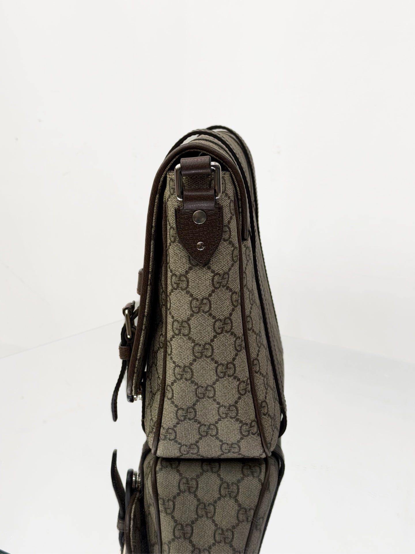 Gucci - Retro GG Messenger Bag - GG Supreme Canvas with Leather trim - Beige - (Medium)
