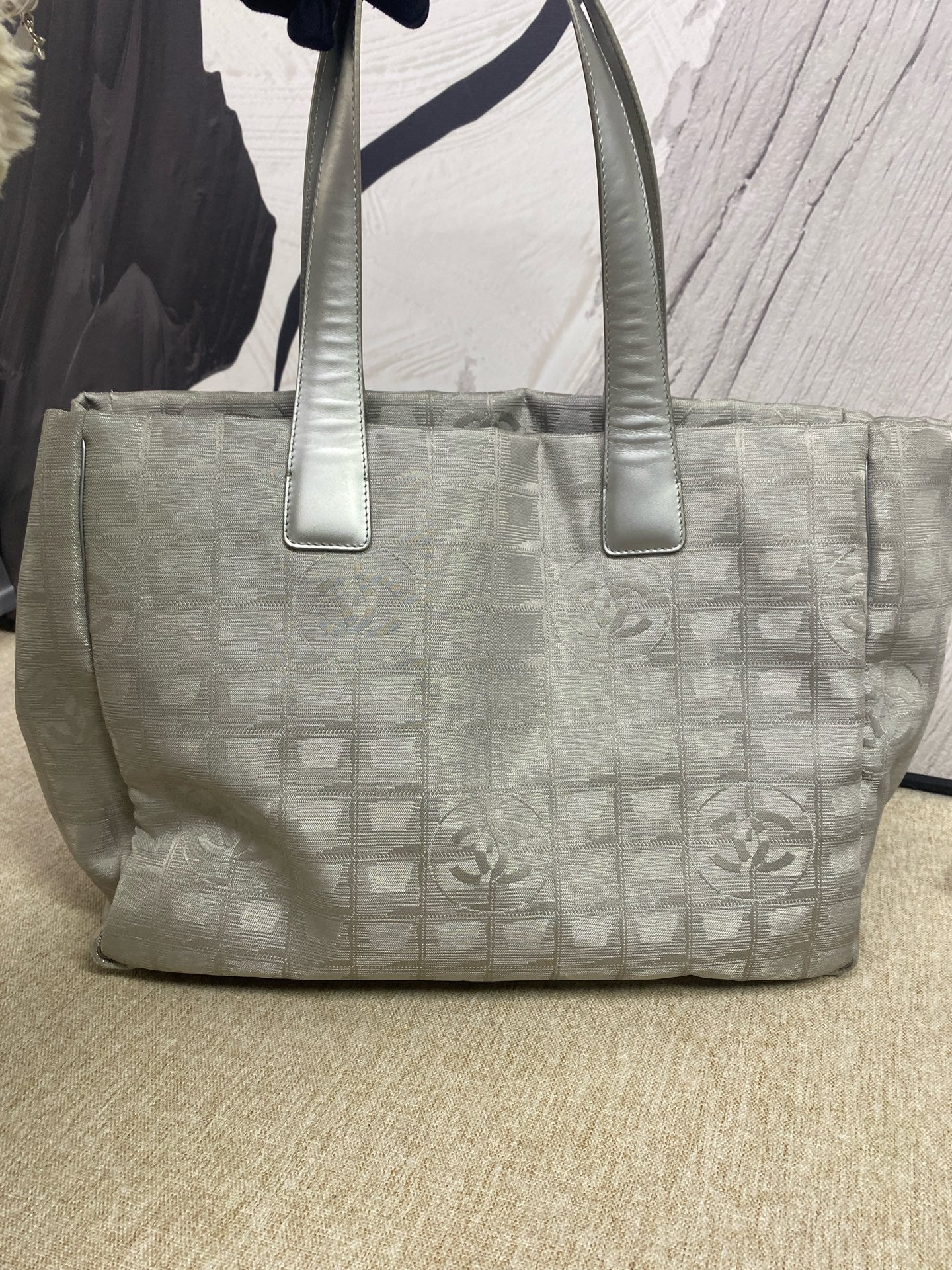 Chanel - Ice Grid Tote Bag - Canvas with leather trim - Silver Grey - (Medium)
