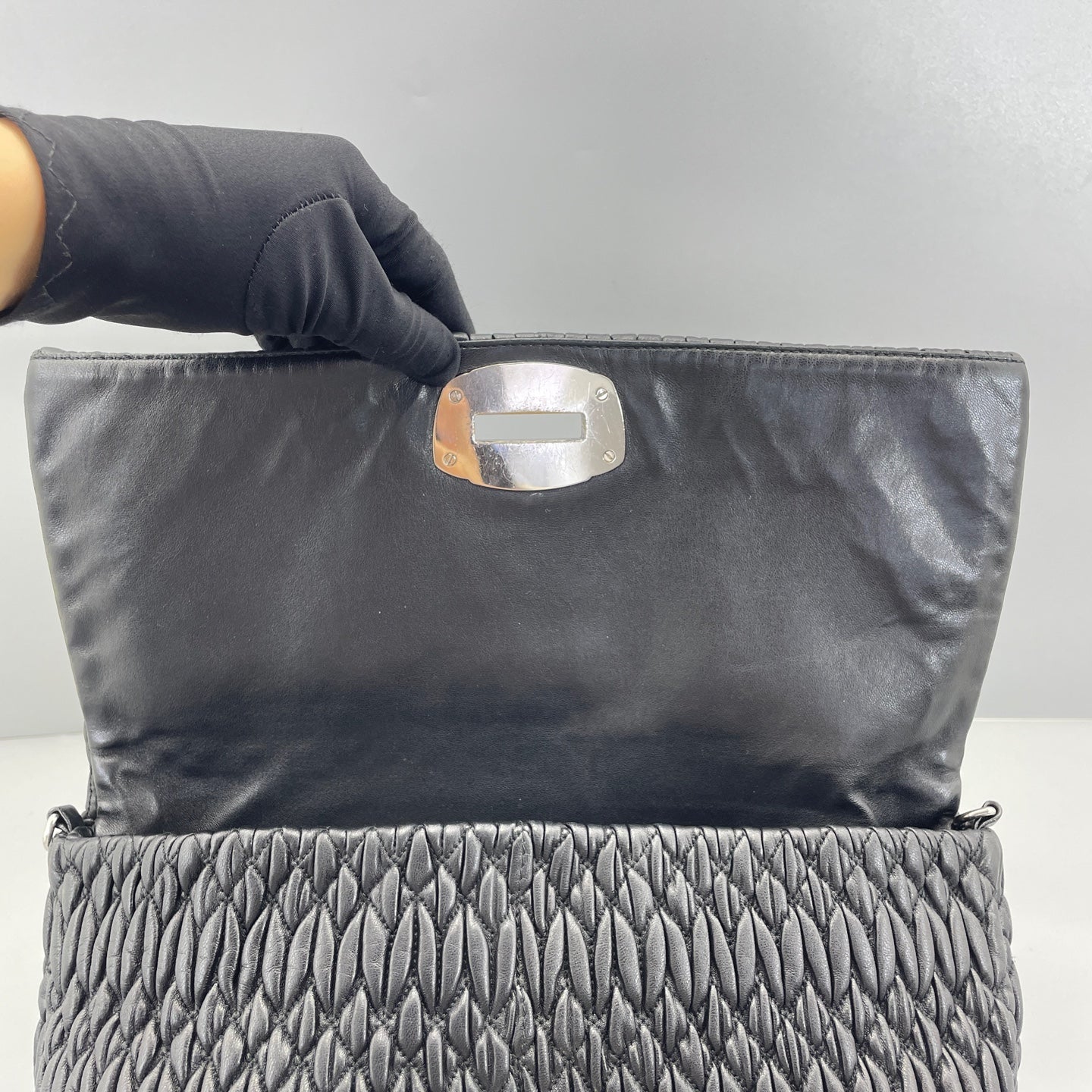 Miu Miu - Matelassé Gem-Embellished Chain Shoulder Bag / Clutch - Leather - Black - (medium)