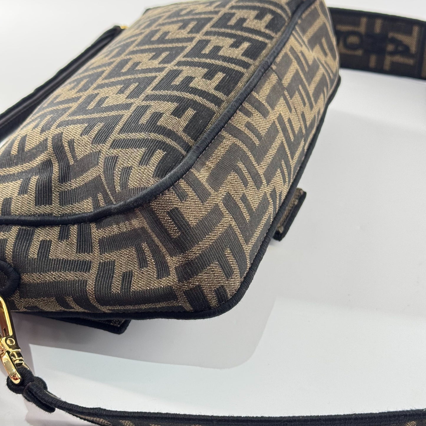 Fendi - Baguette - Zucca canvas with leather trim - Brown - (medium)