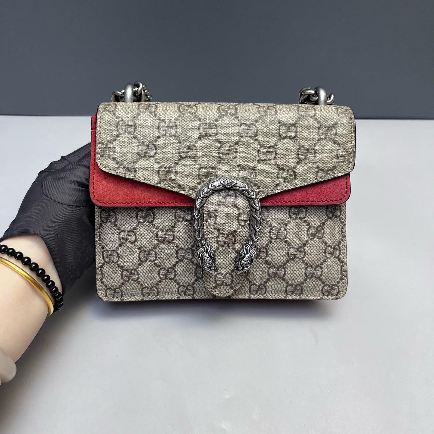 Gucci - Dionysus Small Shoulder Bag - GG Supreme canvas and Suede - Beige and Red - (Small)
