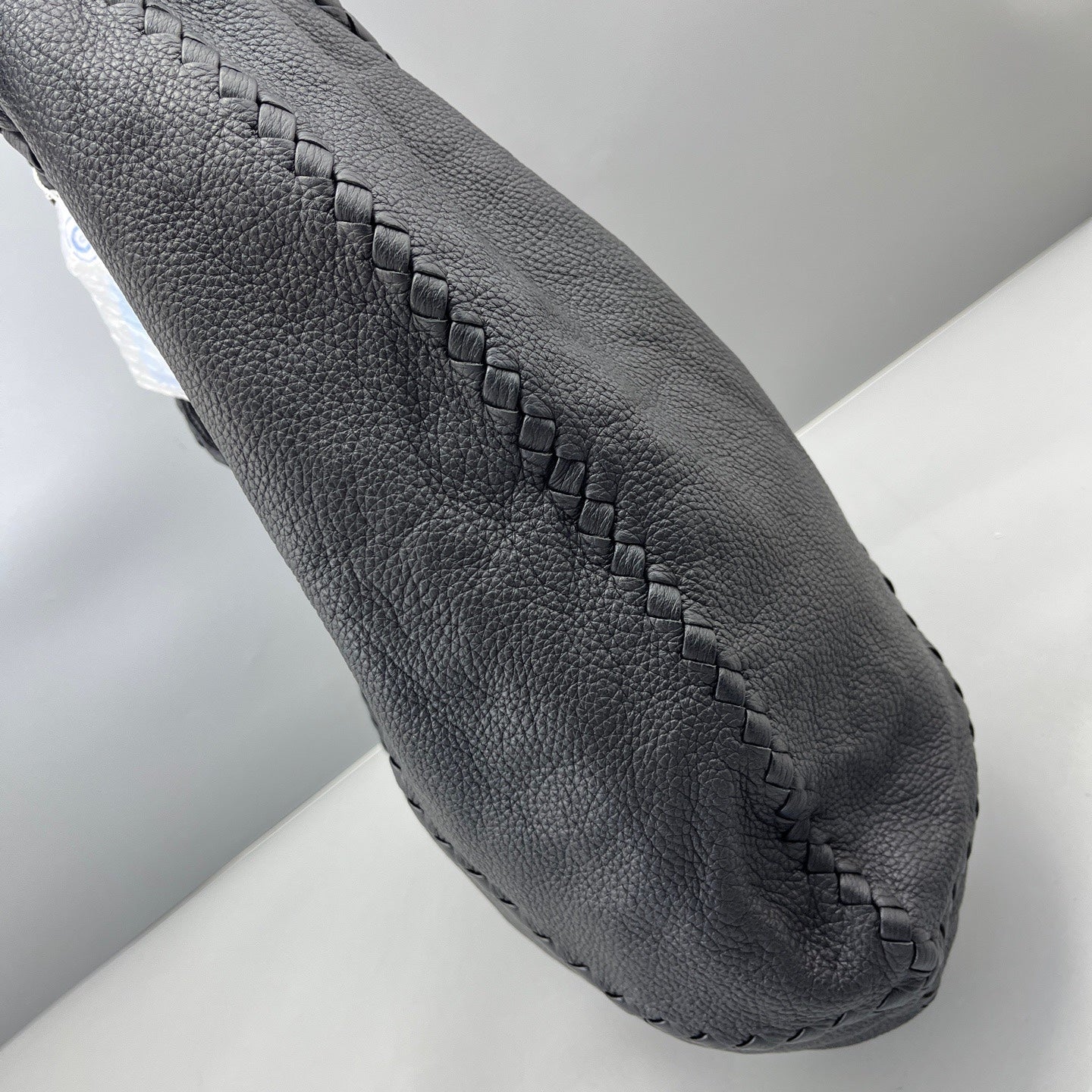 Bottega Veneta - Hobo - Leather - Black - (medium)