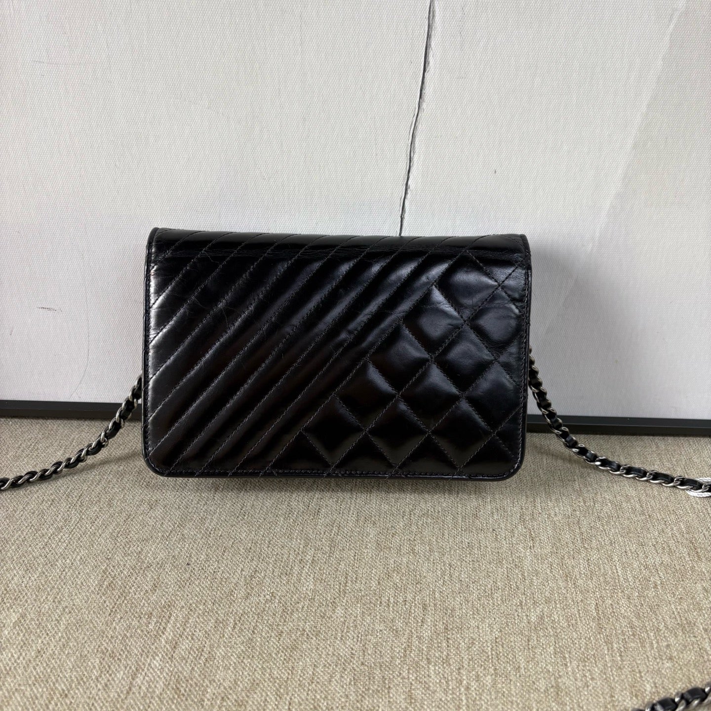 Chanel - Leboy WOC (Wallet on Chain) - Oiled wax leather - Black - (Mini)