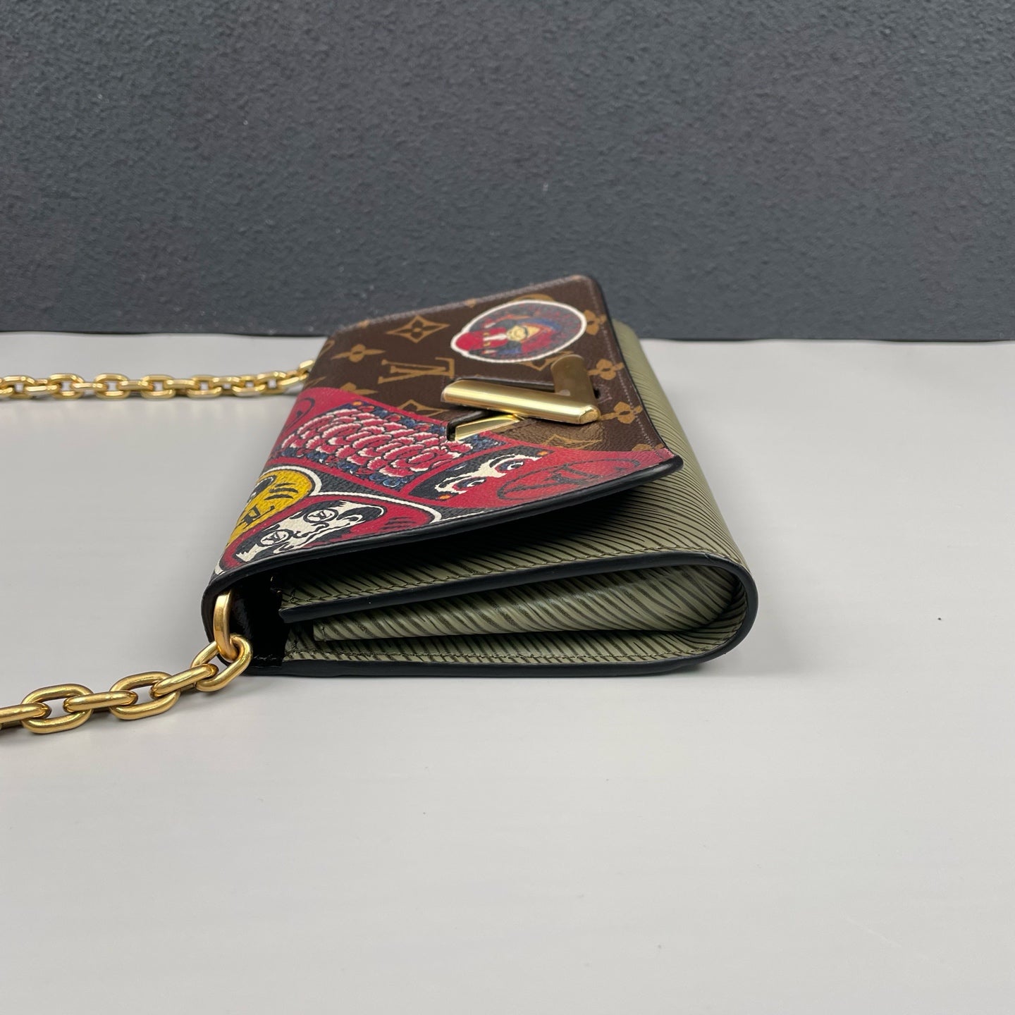 Louis Vuitton - Sanbon Kanzai Limited Edition Twist WOC Chain Bag - Monogram coated canvas and Epi leather - Brown, Multicolour and Green - (mini)