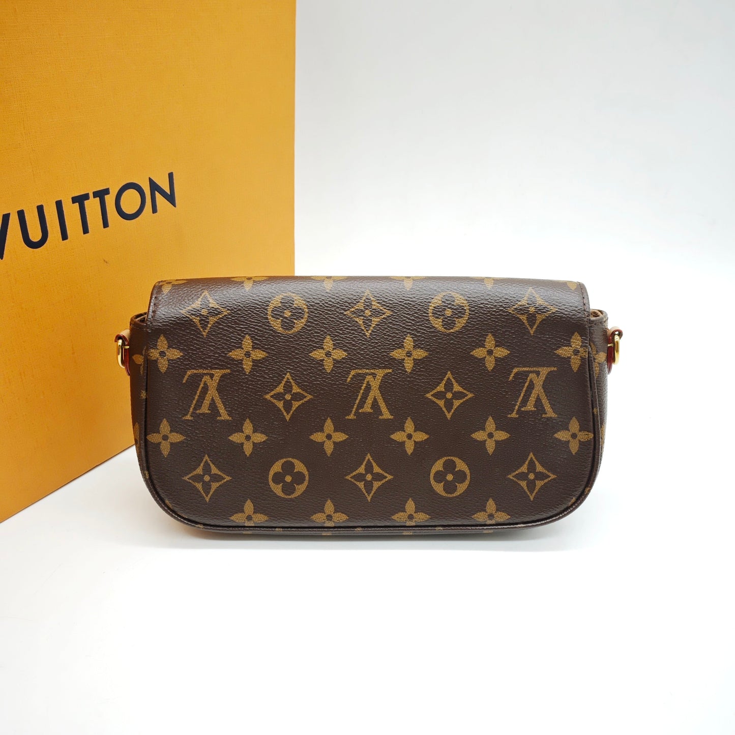Louis Vuitton - Ivy - Monogram coated canvas with Vachetta leather trim - Brown - (mini)