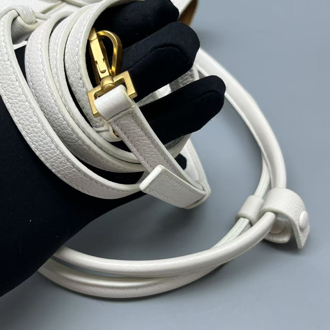 Bottega Veneta - Arco Shoulder Bag - Leather - White - (small)