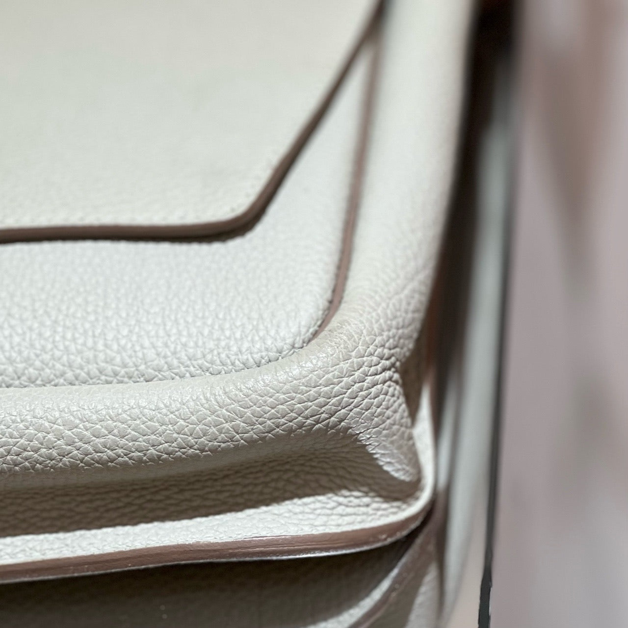 Hermès - Steve Light Junior Messenger Bag - Togo leather - Glacier White - (Medium)