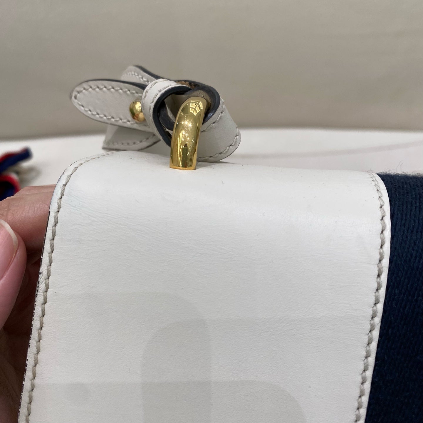 Gucci - Sylvie - Leather - White - (medium)