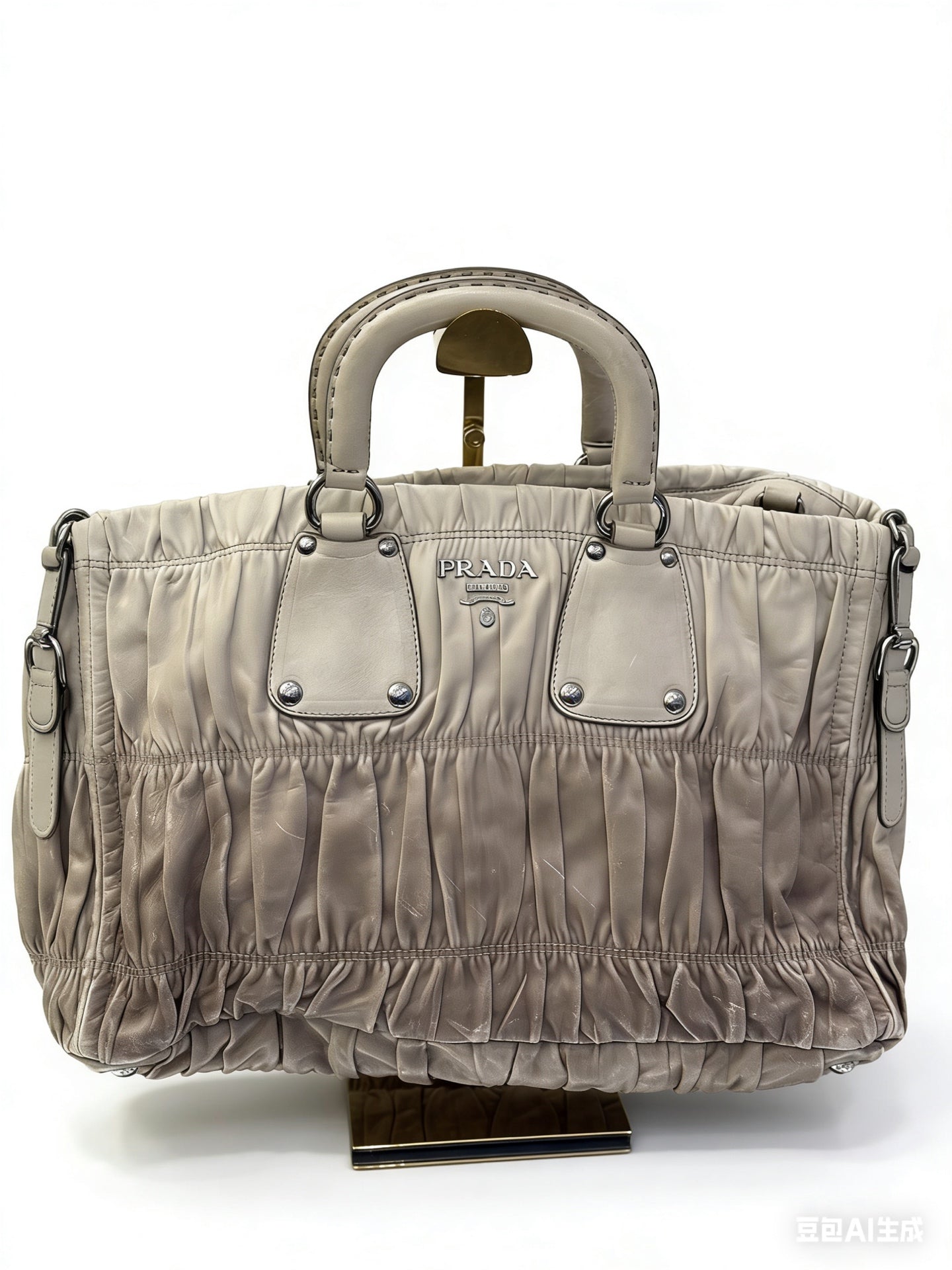 Prada - Nappa Gaufre Pleated Tote - Lambskin leather - Grey - (medium)