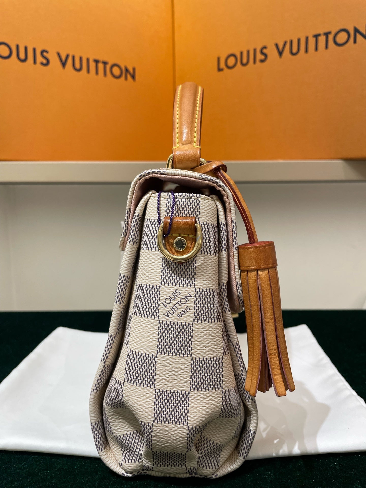 Louis Vuitton - Croisette - Damier Azur coated canvas with natural Vachetta leather trim - White - (Small)