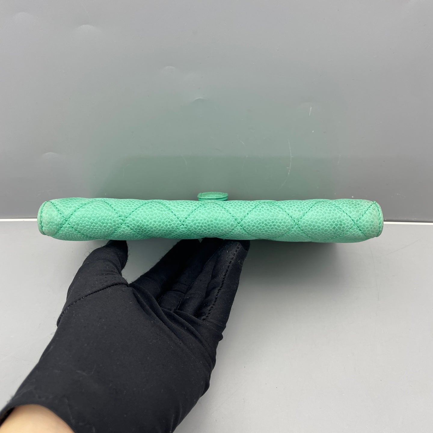 Chanel - Trifold Wallet - Caviar leather - Light Green - (small)