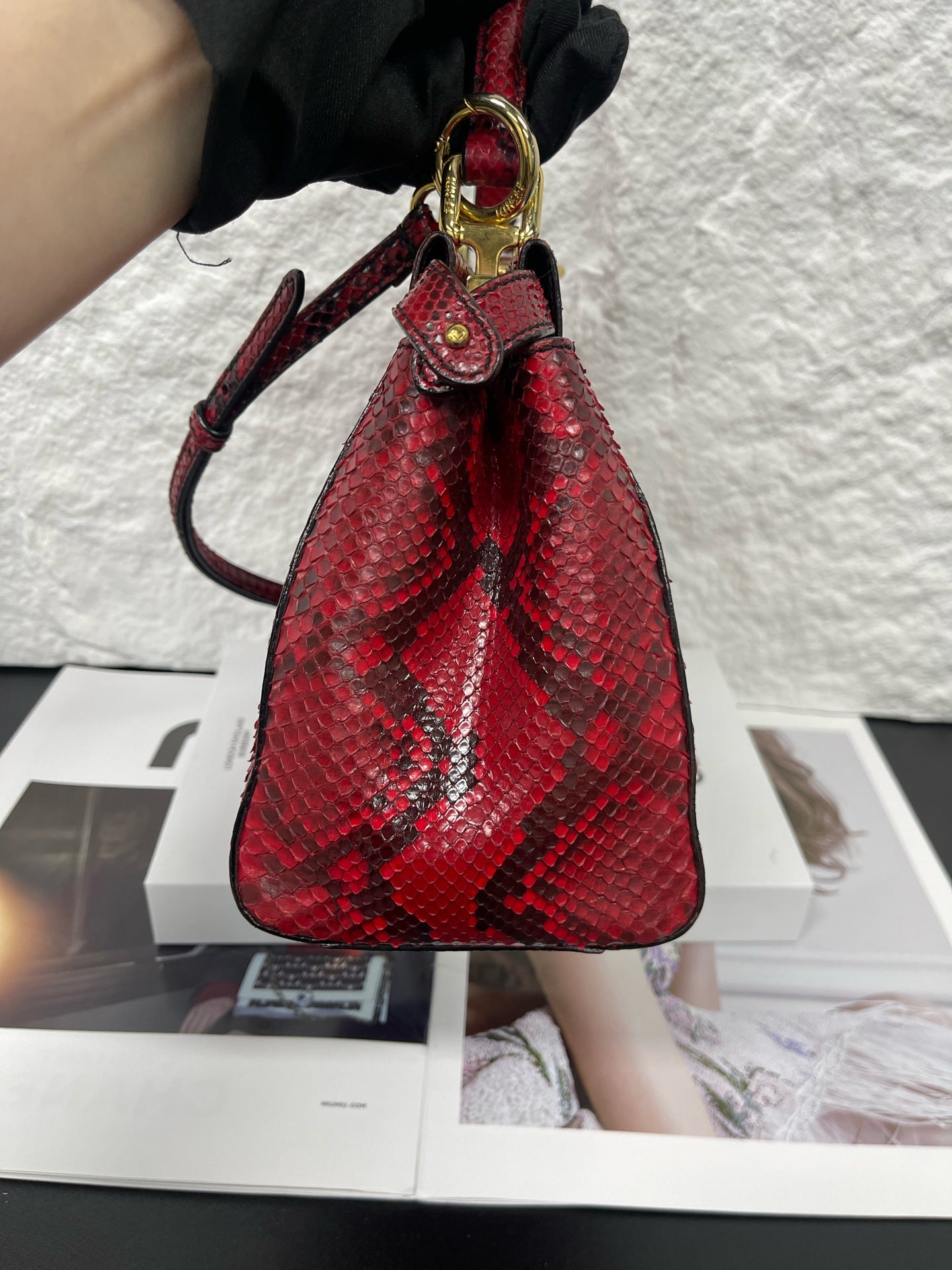 Fendi - Peekaboo - Python leather - Red - (Small)