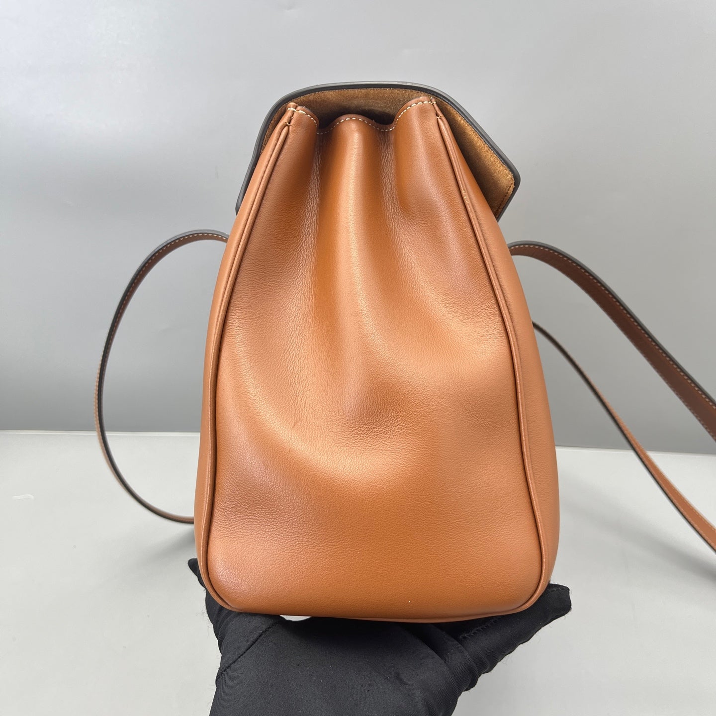 Celine - Soft 16 Medium - Leather - Camel - (Medium)