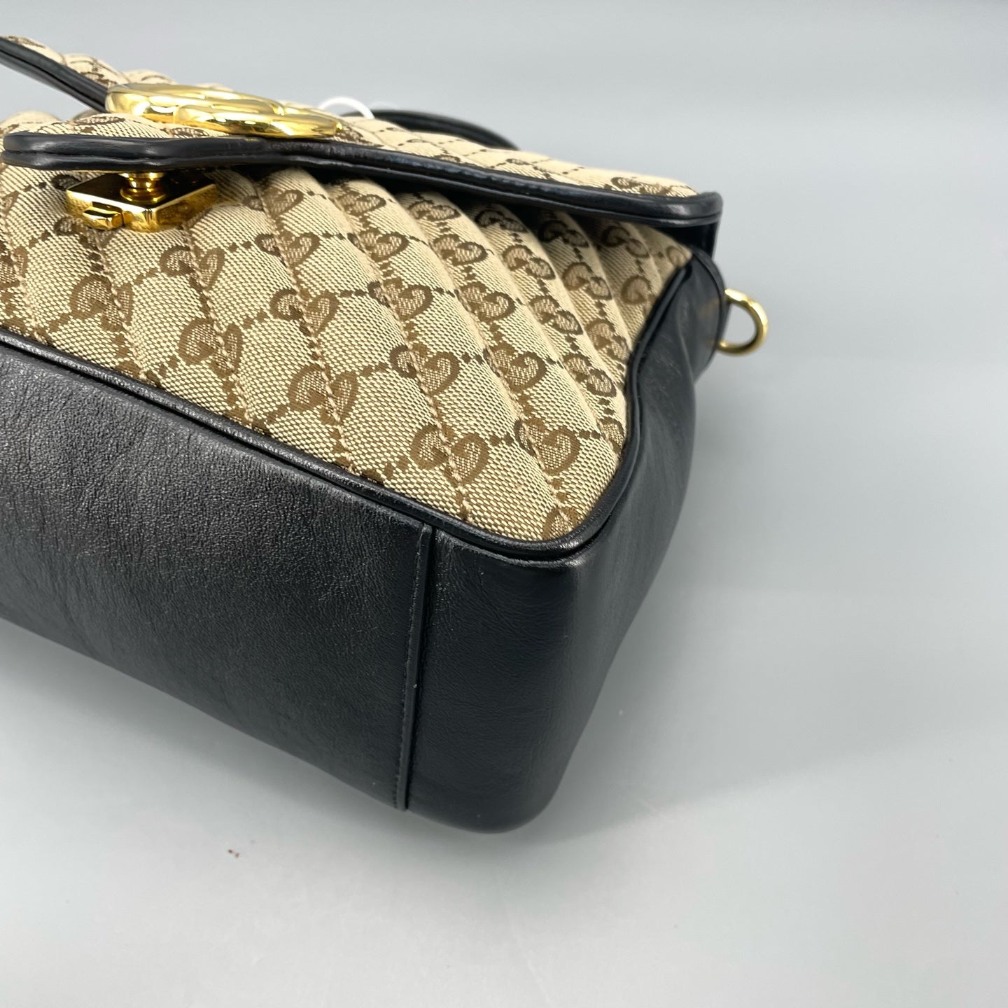 Gucci - GG Marmont Messenger Bag - GG Monogram Canvas and Leather - Beige and Black - (Medium)
