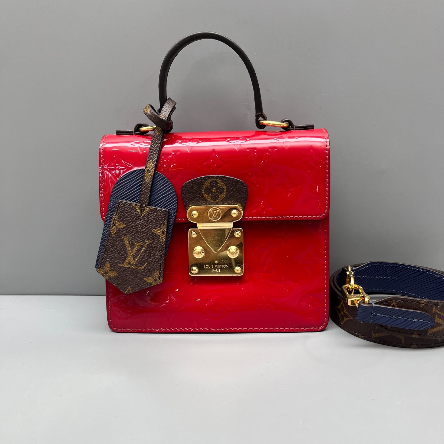 Louis Vuitton - Spring Street - Patent leather - Red - (mini)