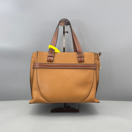 Loewe - Gate Handbag - Grained calfskin leather with smooth calfskin trim - Caramel - (Medium)