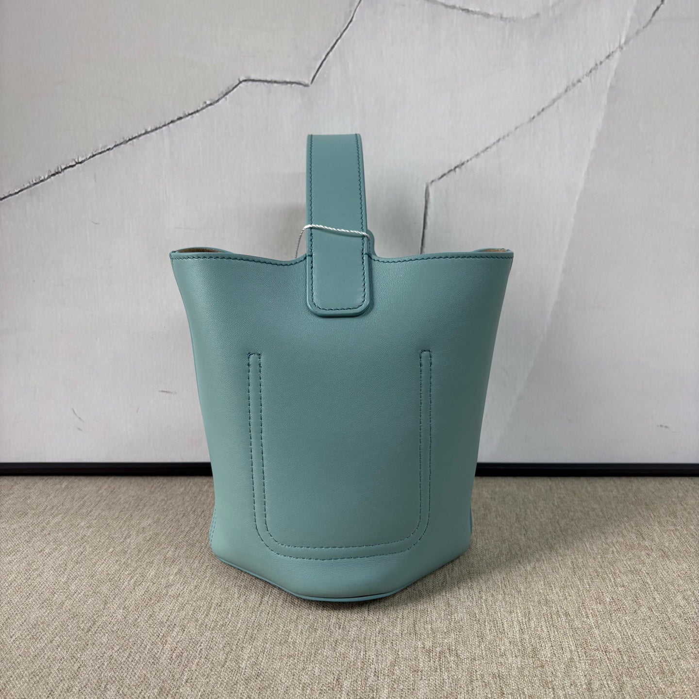 Loewe - Pebble Bucket Bag - Smooth calfskin leather - Light Blue - (mini)
