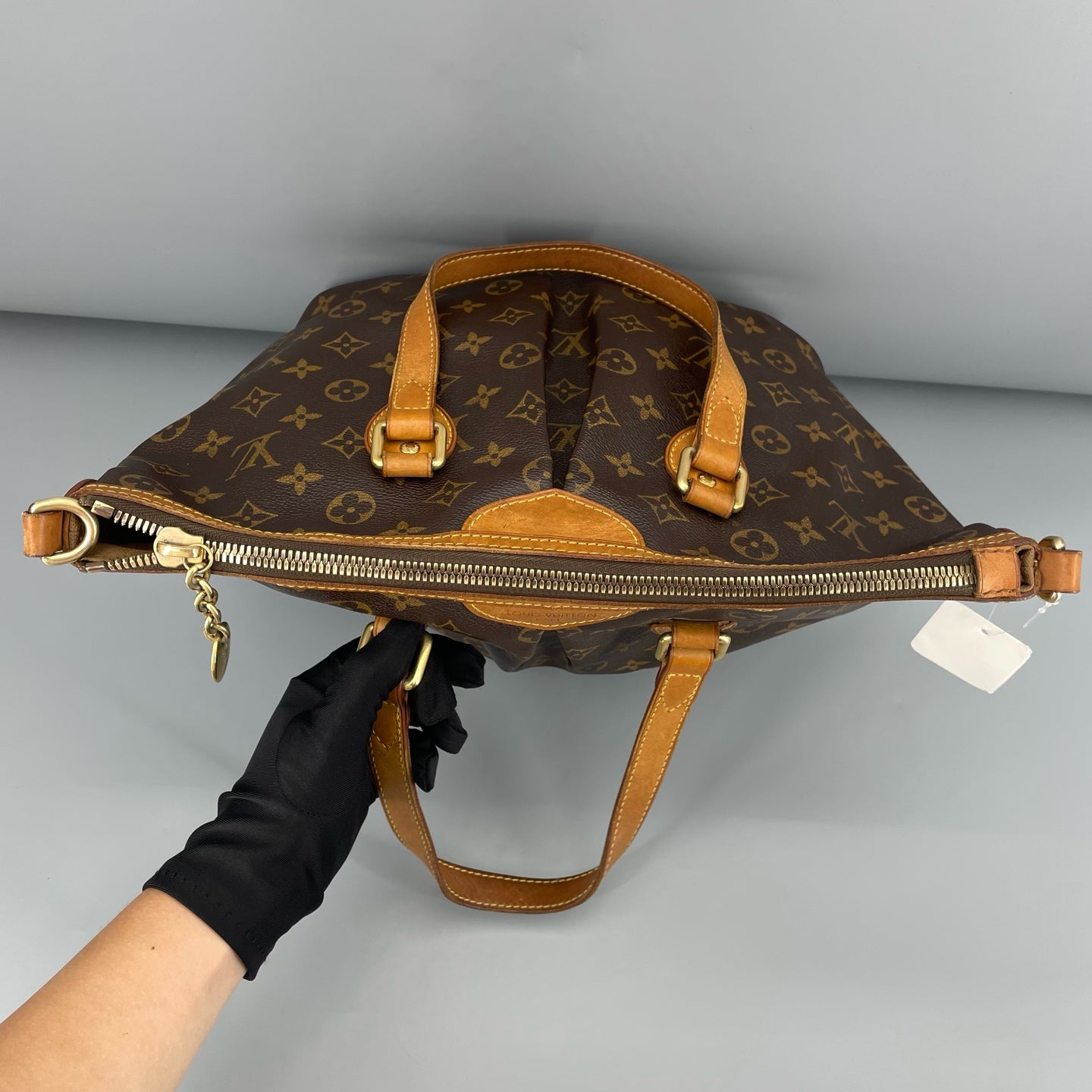 Louis Vuitton - Paramount Handbag - Monogram coated canvas with Vachetta leather trim - Brown - (Medium)