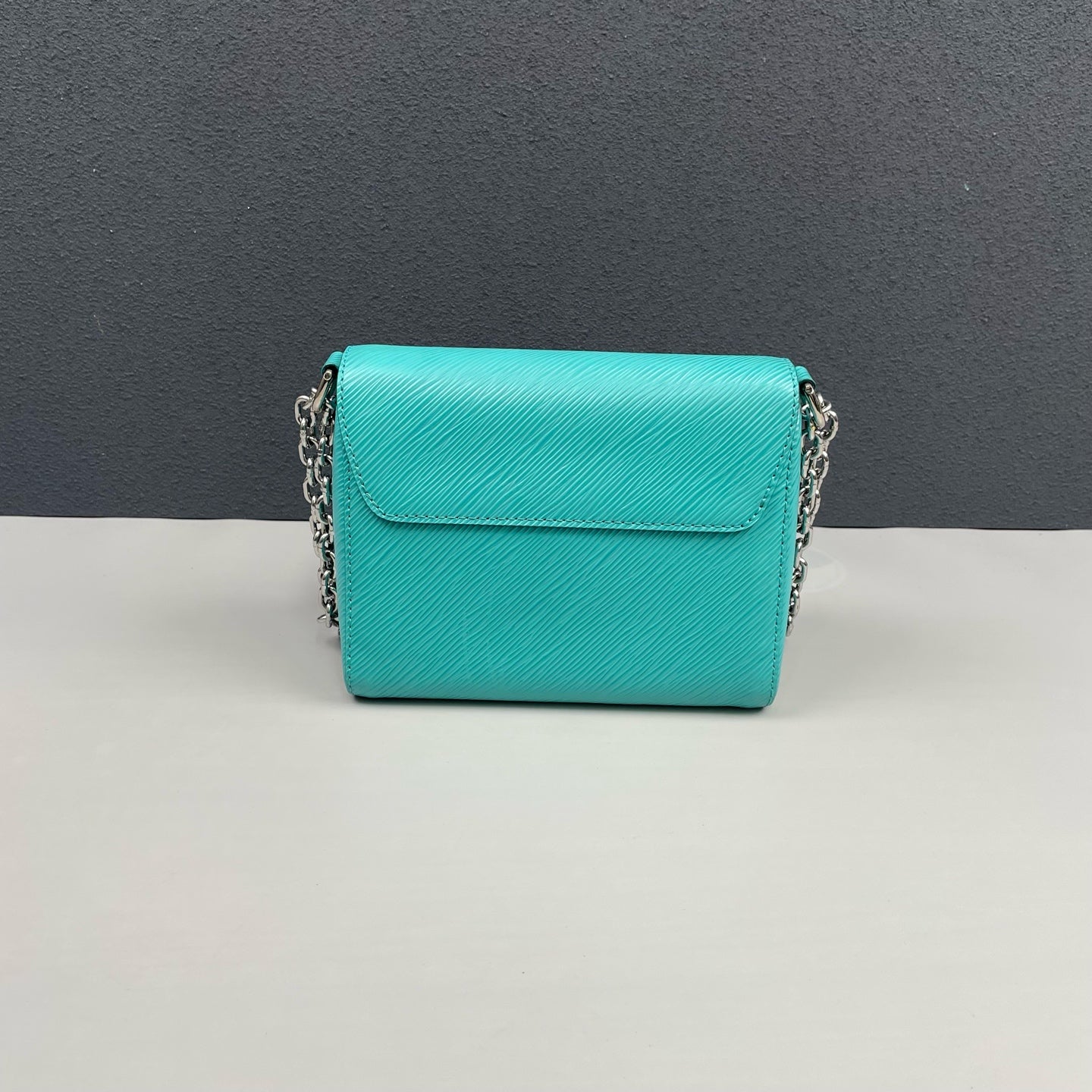 Louis Vuitton - Twist Bag (Small) - Epi leather - Teal with Silver-Tone Hardware - (Small)