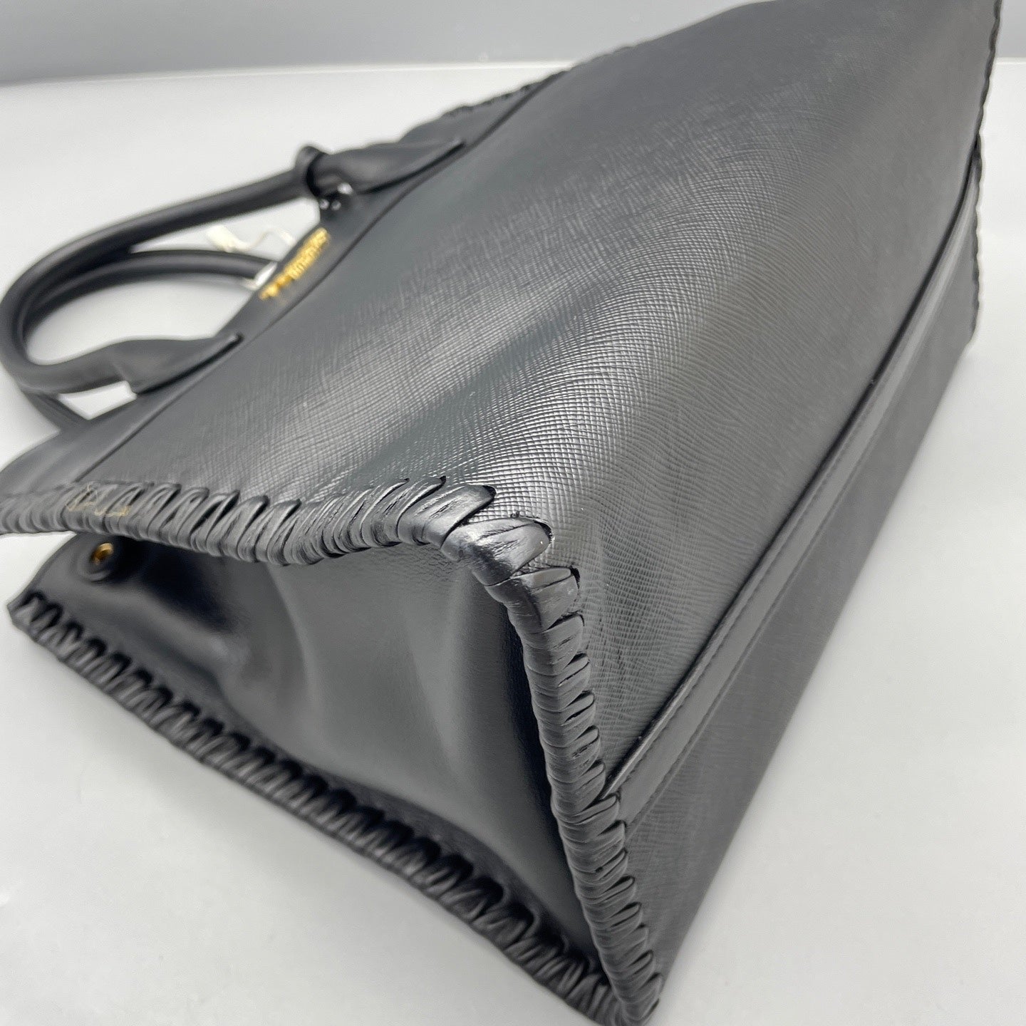 Prada - Saffiano Leather Tote with Laced Details - Leather - Black - (Medium)