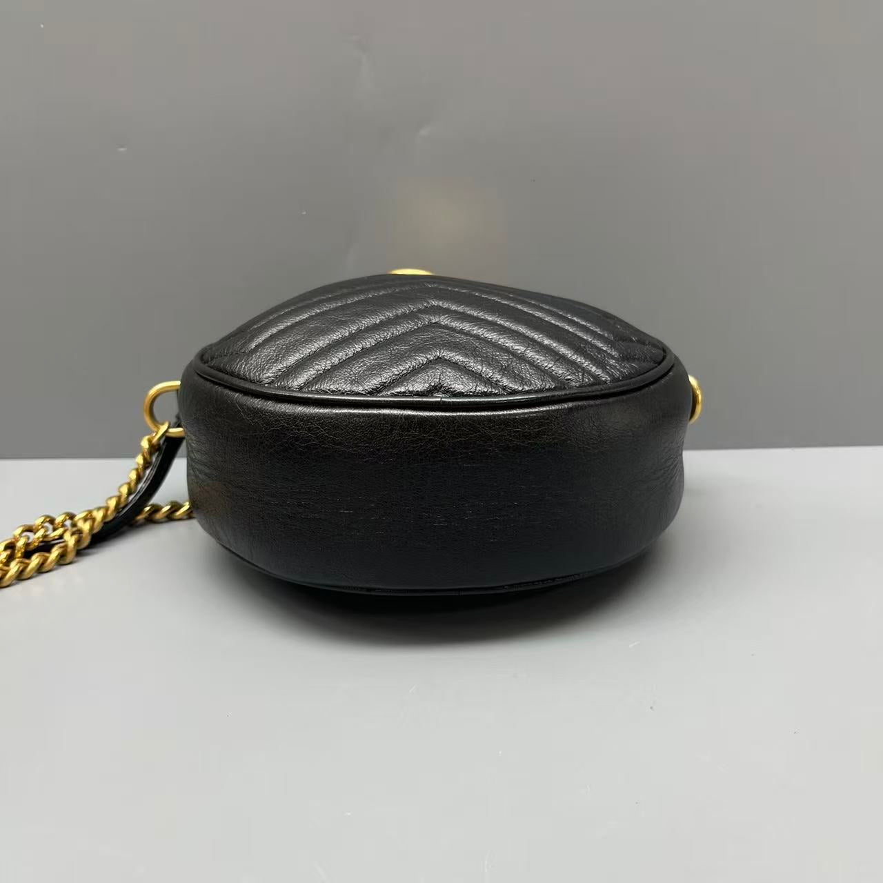 Gucci - GG Marmont Round Mini Bag - Leather - Black - (mini)
